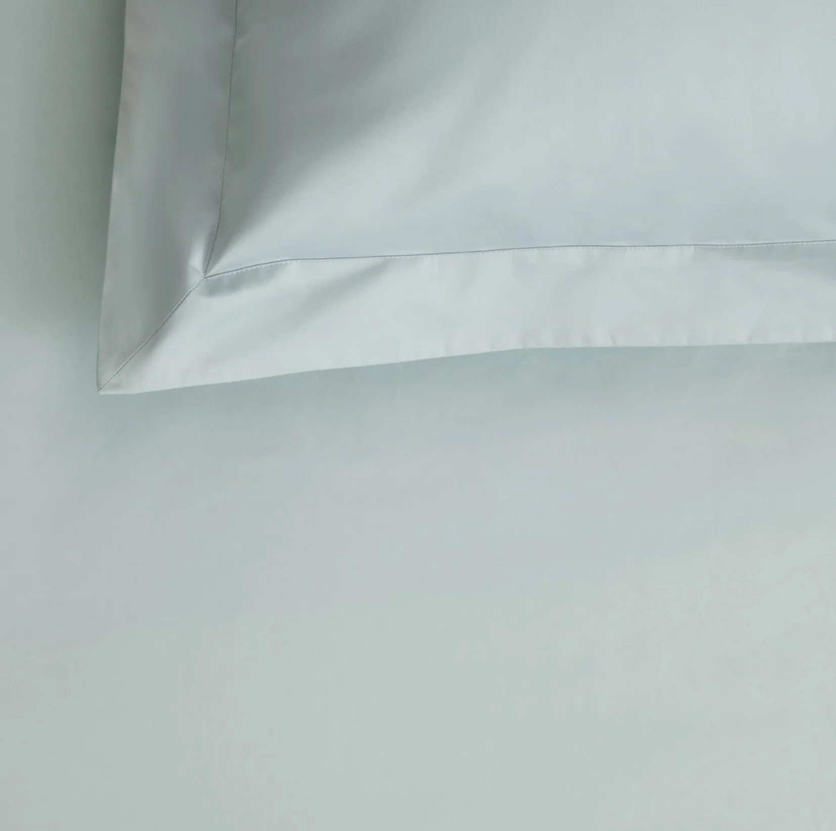 1200 Thread Count Ultimate Sateen Fitted Sheet - Image 10