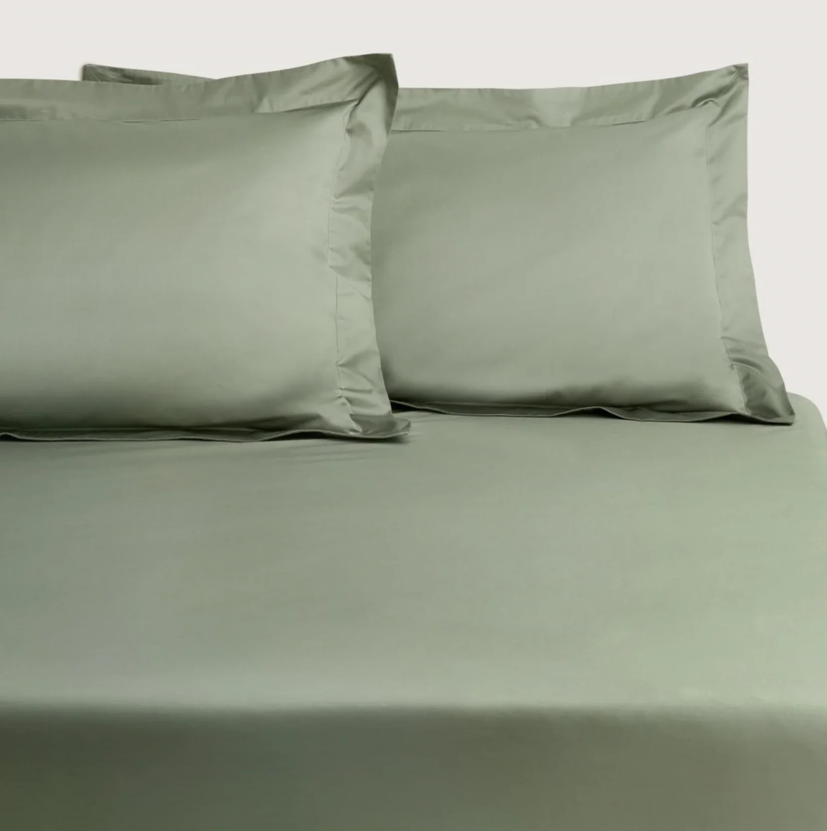 1200 Thread Count Ultimate Sateen Fitted Sheet - Image 4