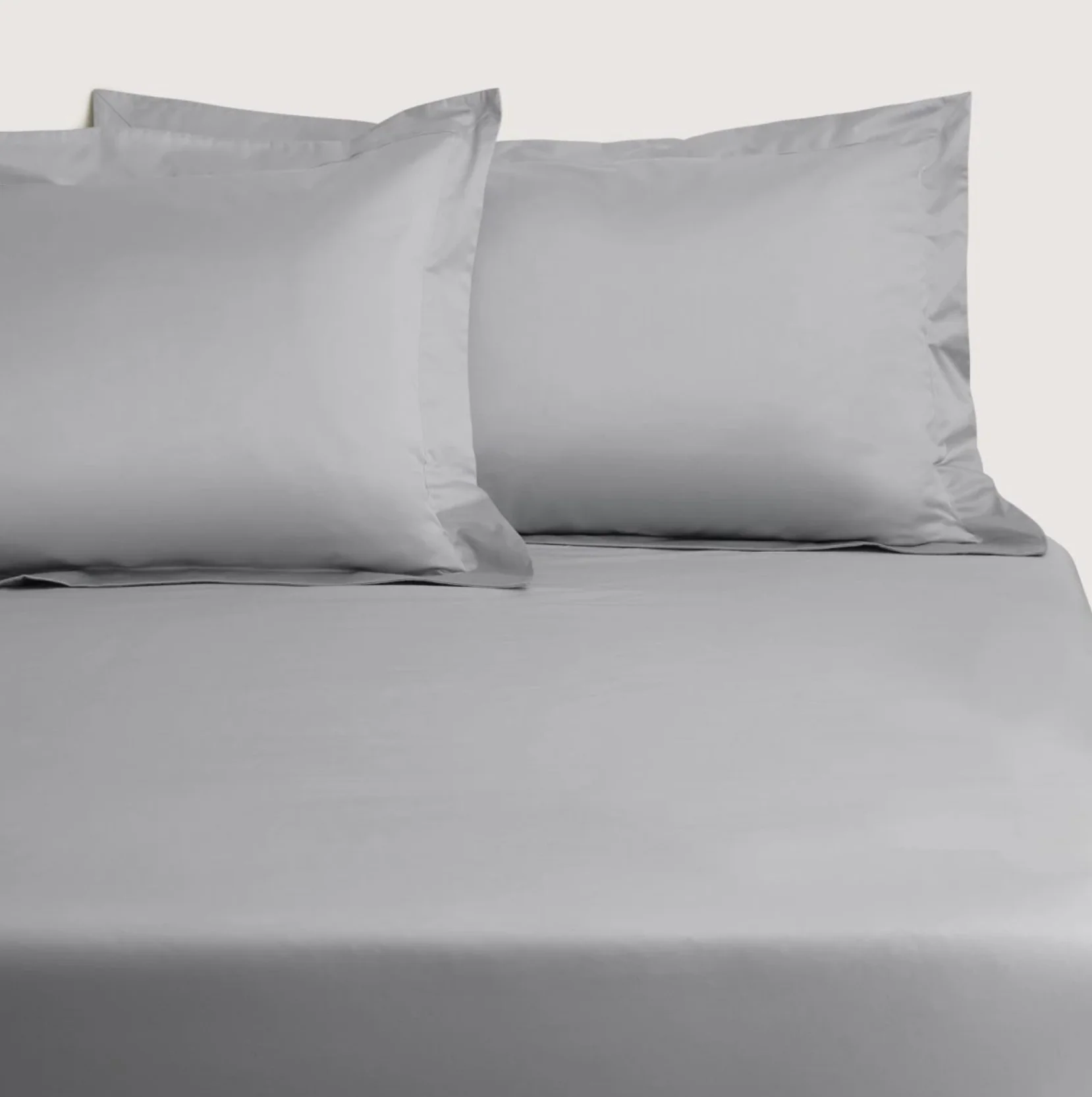 1200 Thread Count Ultimate Sateen Fitted Sheet - Image 5