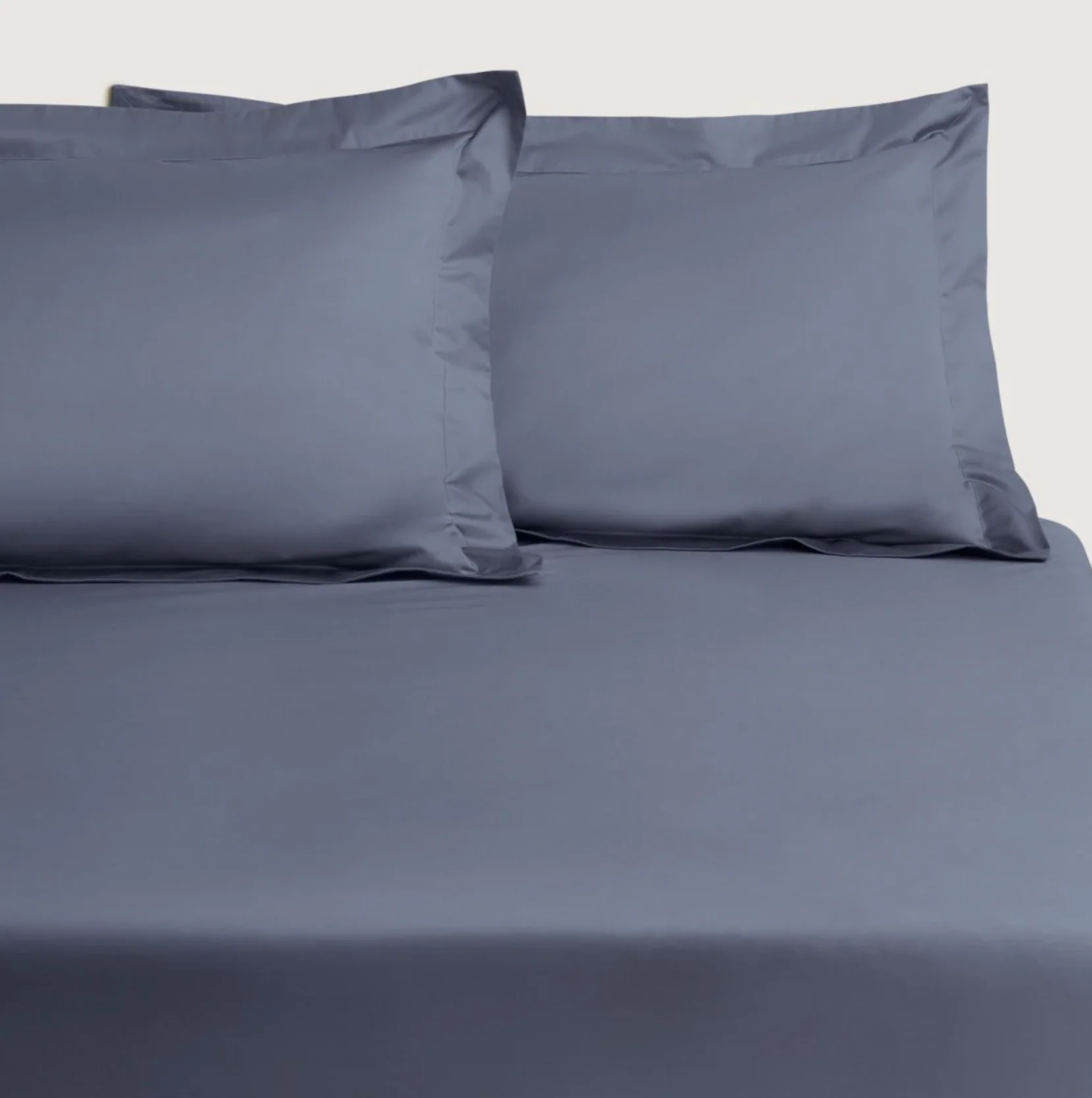 1200 Thread Count Ultimate Sateen Fitted Sheet - Image 7