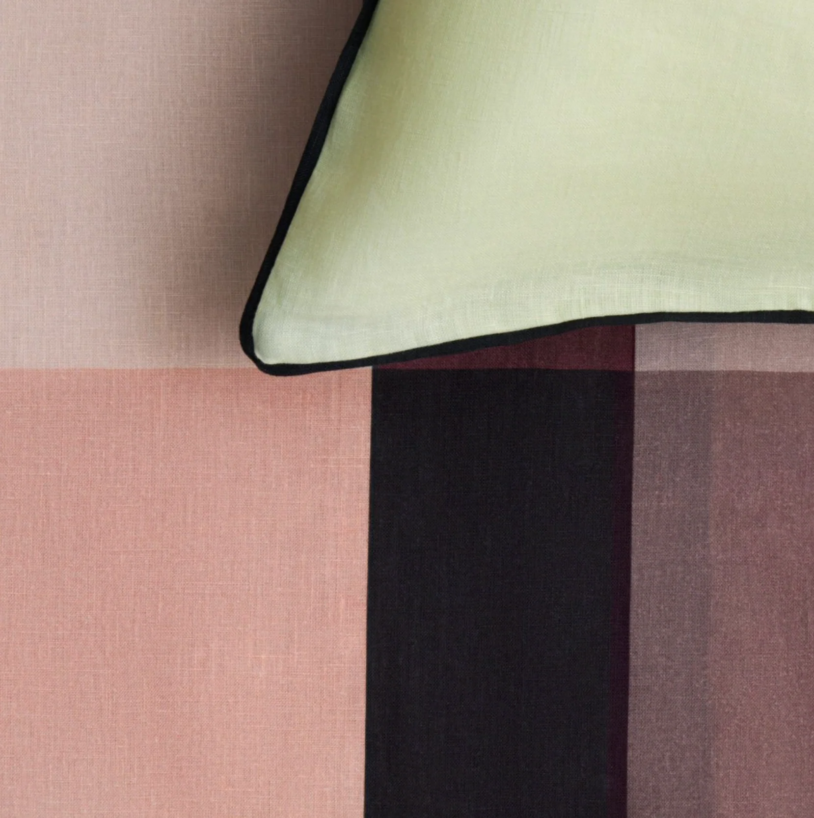 Abbotson Abstract Quilt Cover - Image 5