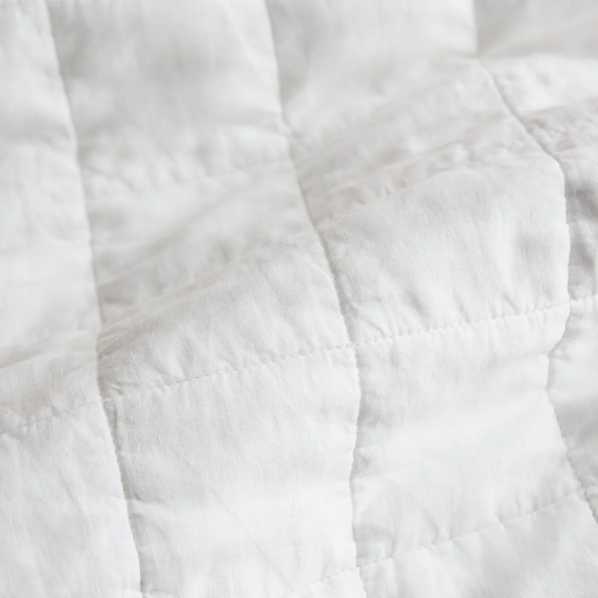 Abbotson Linen Bed Cover - Image 4