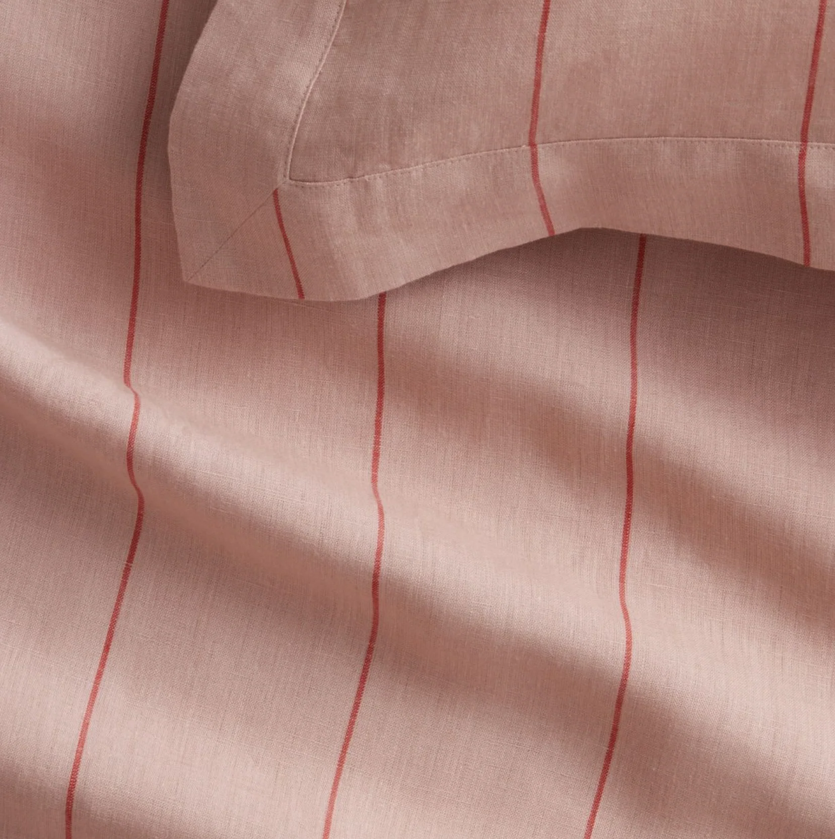Abbotson Linen Stripe Tailored Quilt Cover - Image 2