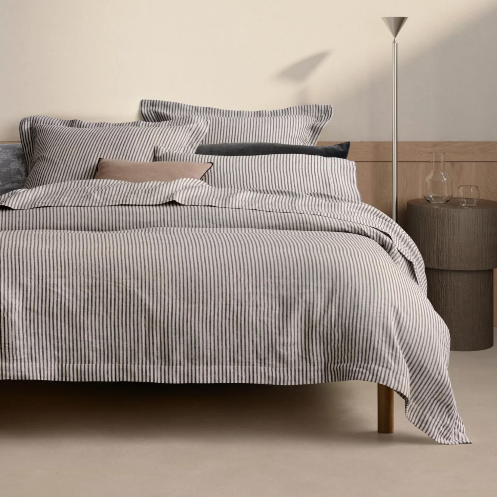 Abbotson Linen Ticking Stripe Tailored Pillowcase Pair - Image 3
