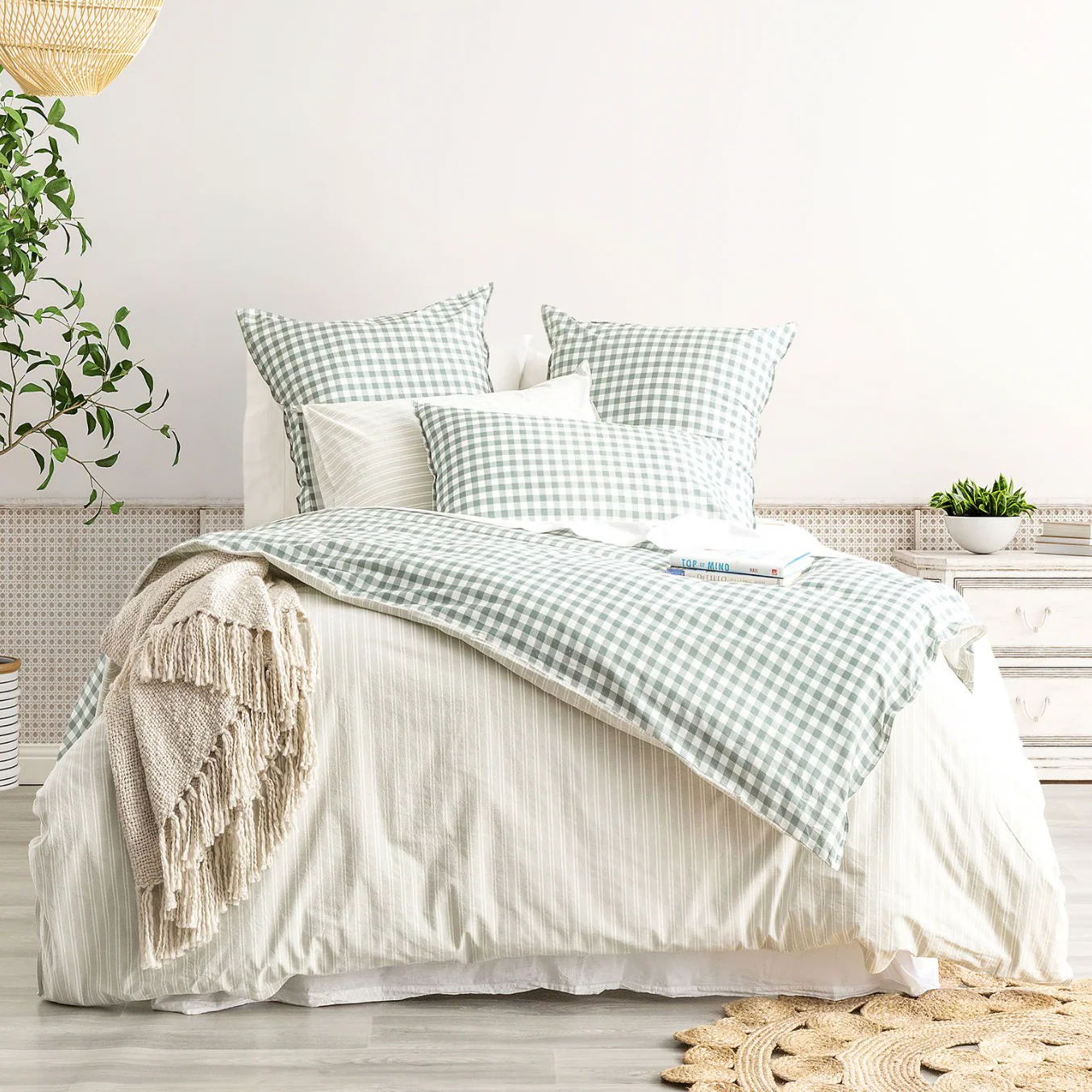 Alison Quilt Cover Set - Image 2
