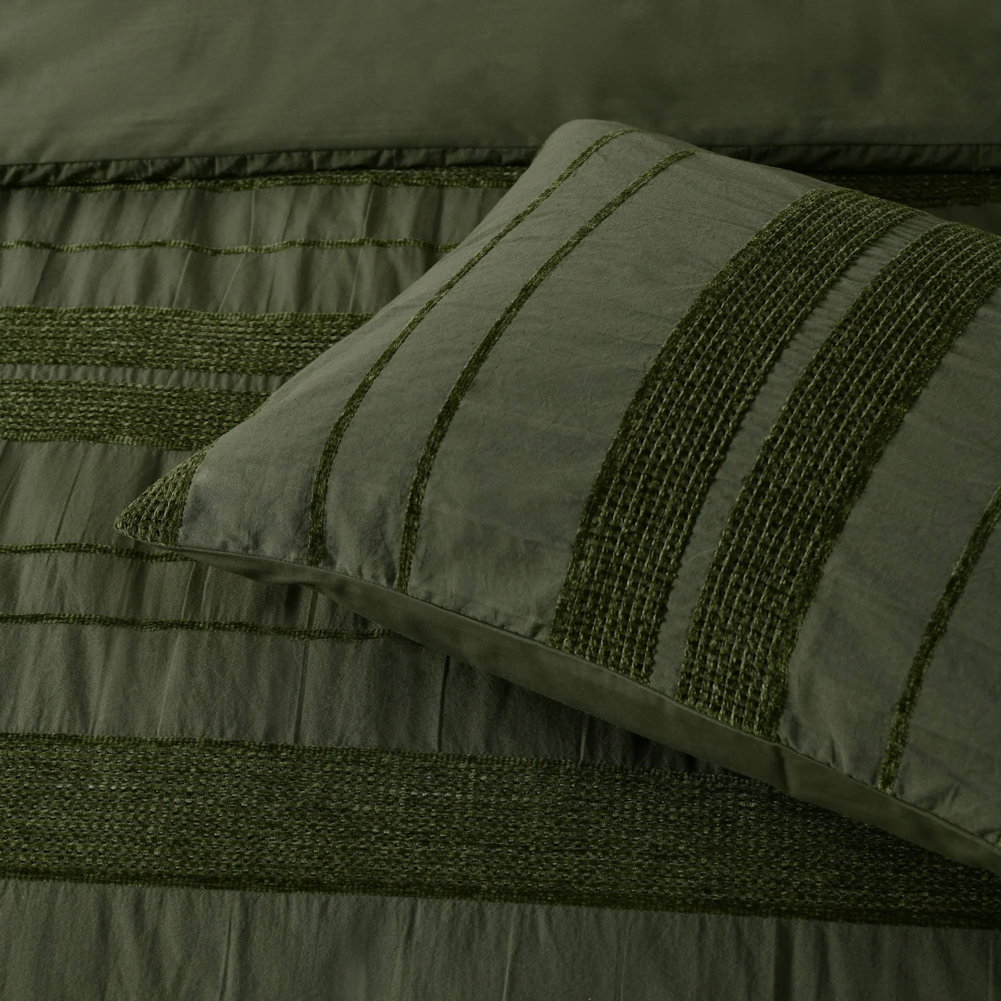Avery Quilt Cover Set Forest Green - Image 3