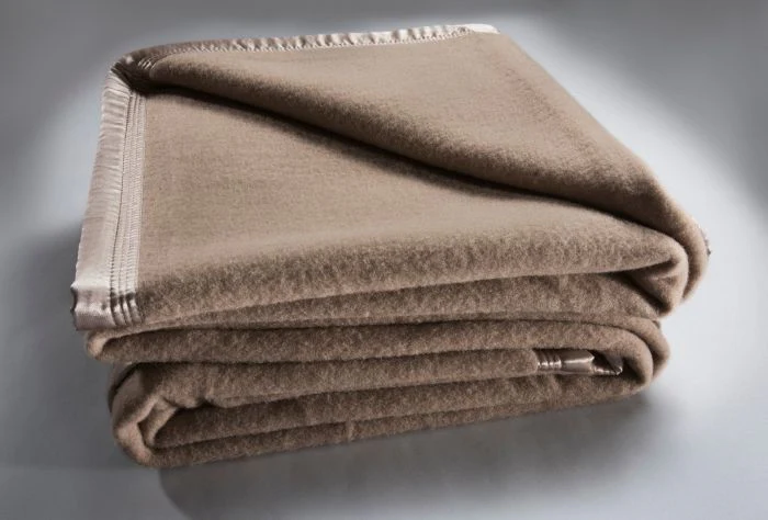 Baby Woollen Cot Blanket - Image 2