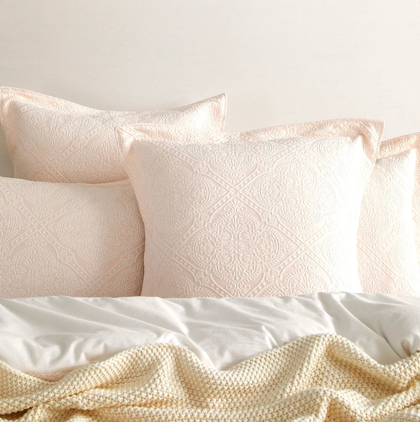 Bella Quilt Cover Set - Image 4