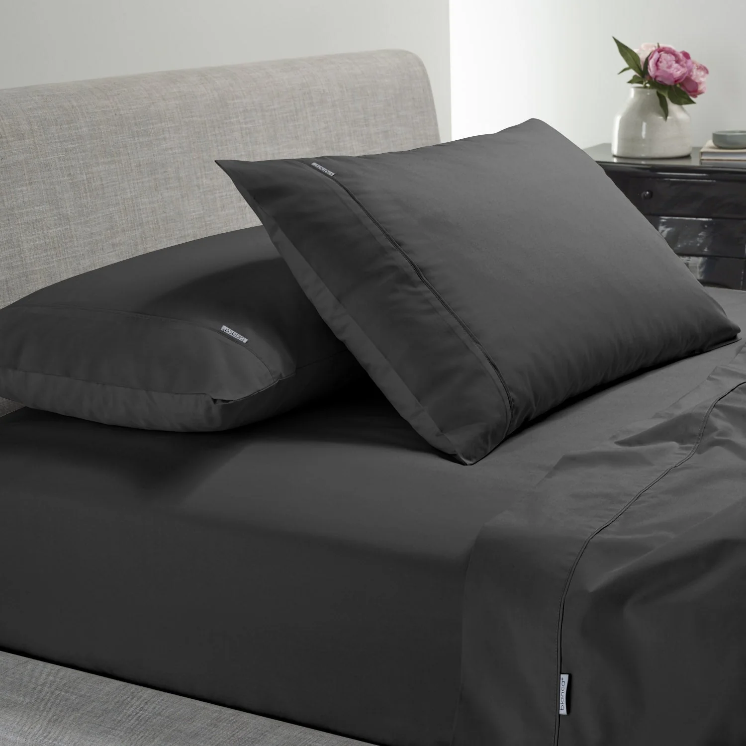 Heston 300 Thread Count Cotton Percale Sheet Set - Image 5