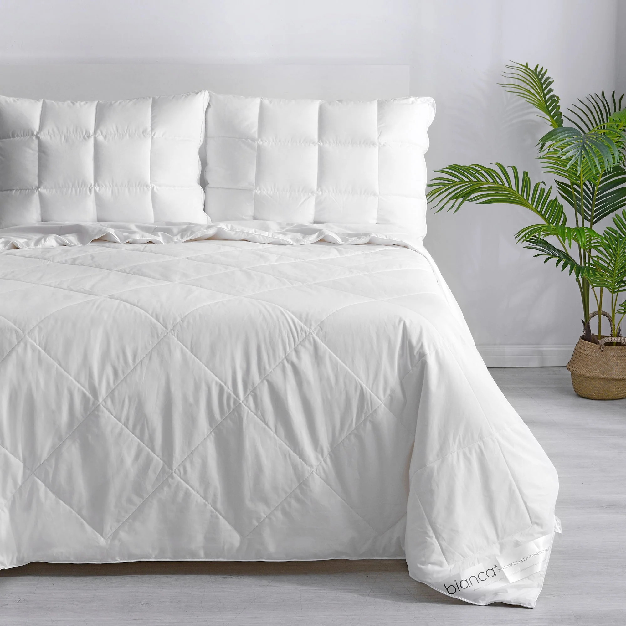 Natural Sleep Bamboo Quilt - Image 3