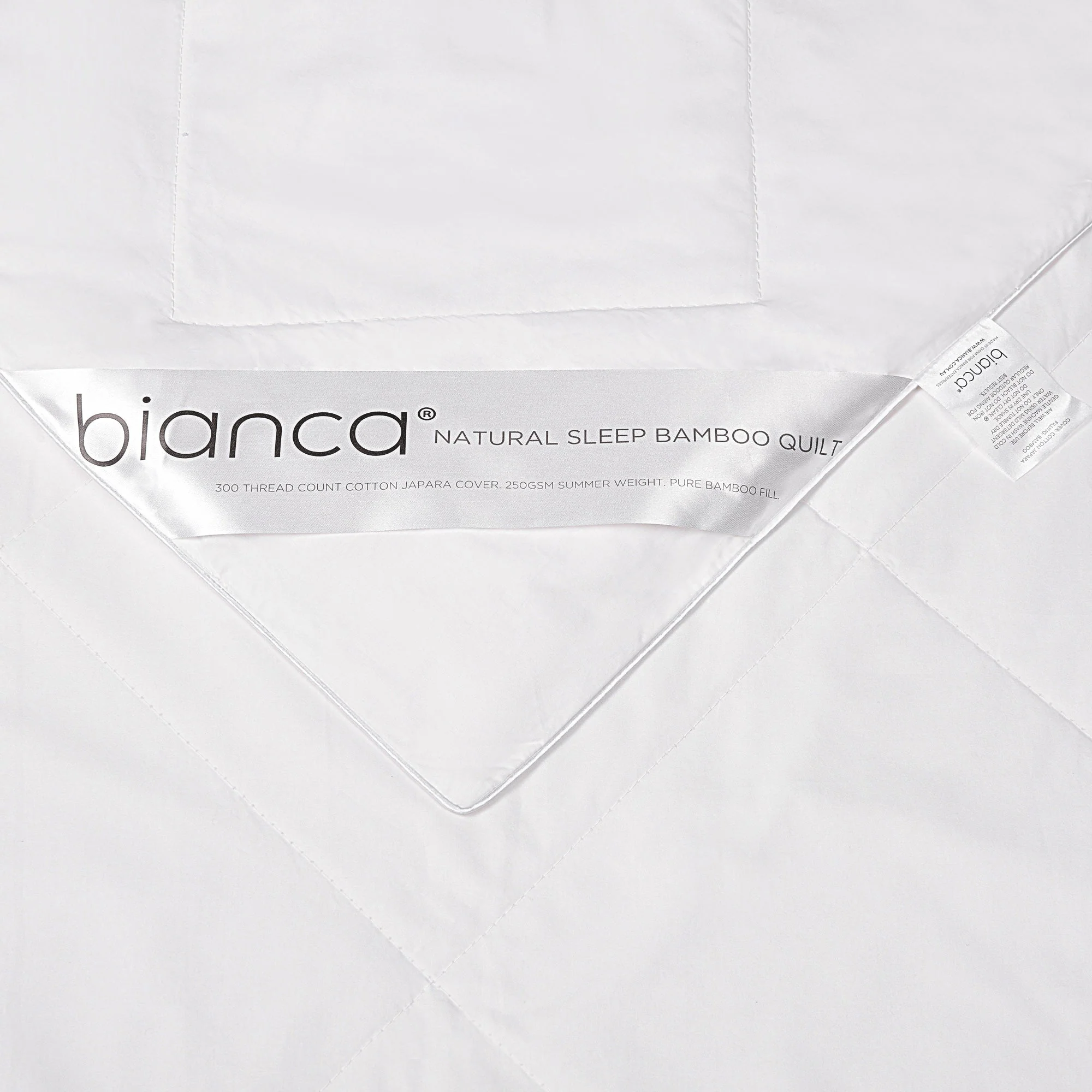 Natural Sleep Bamboo Quilt - Image 6