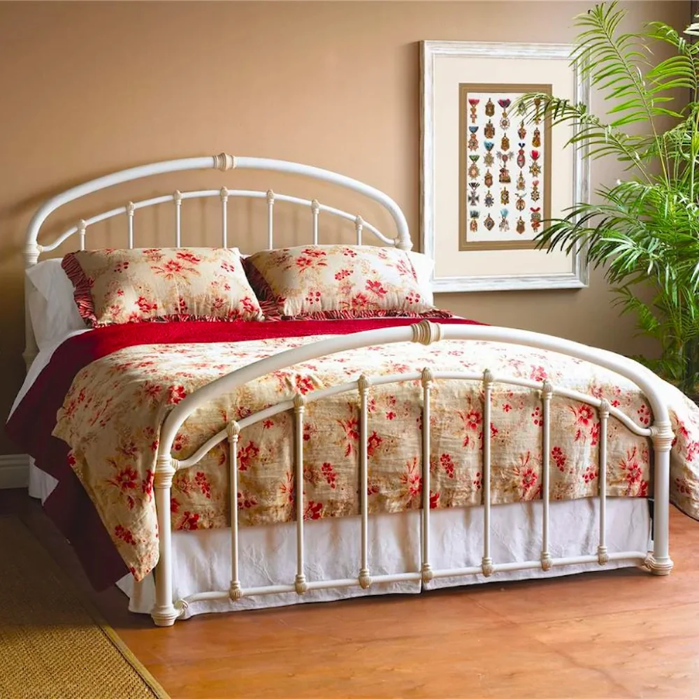 Birmingham Cast Iron Bed Frame - Image 4