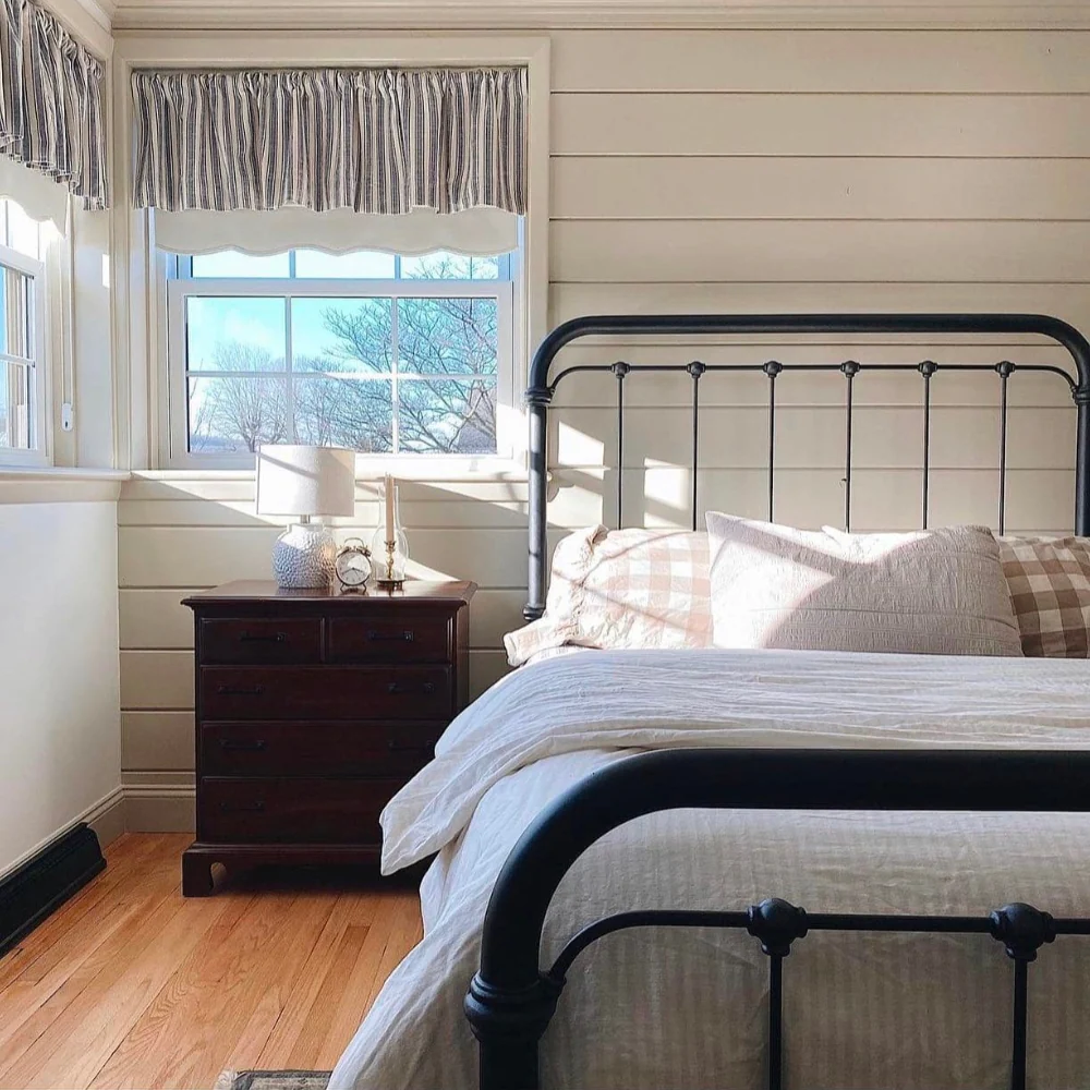 Braden Cast Iron Bed Frame - Image 4