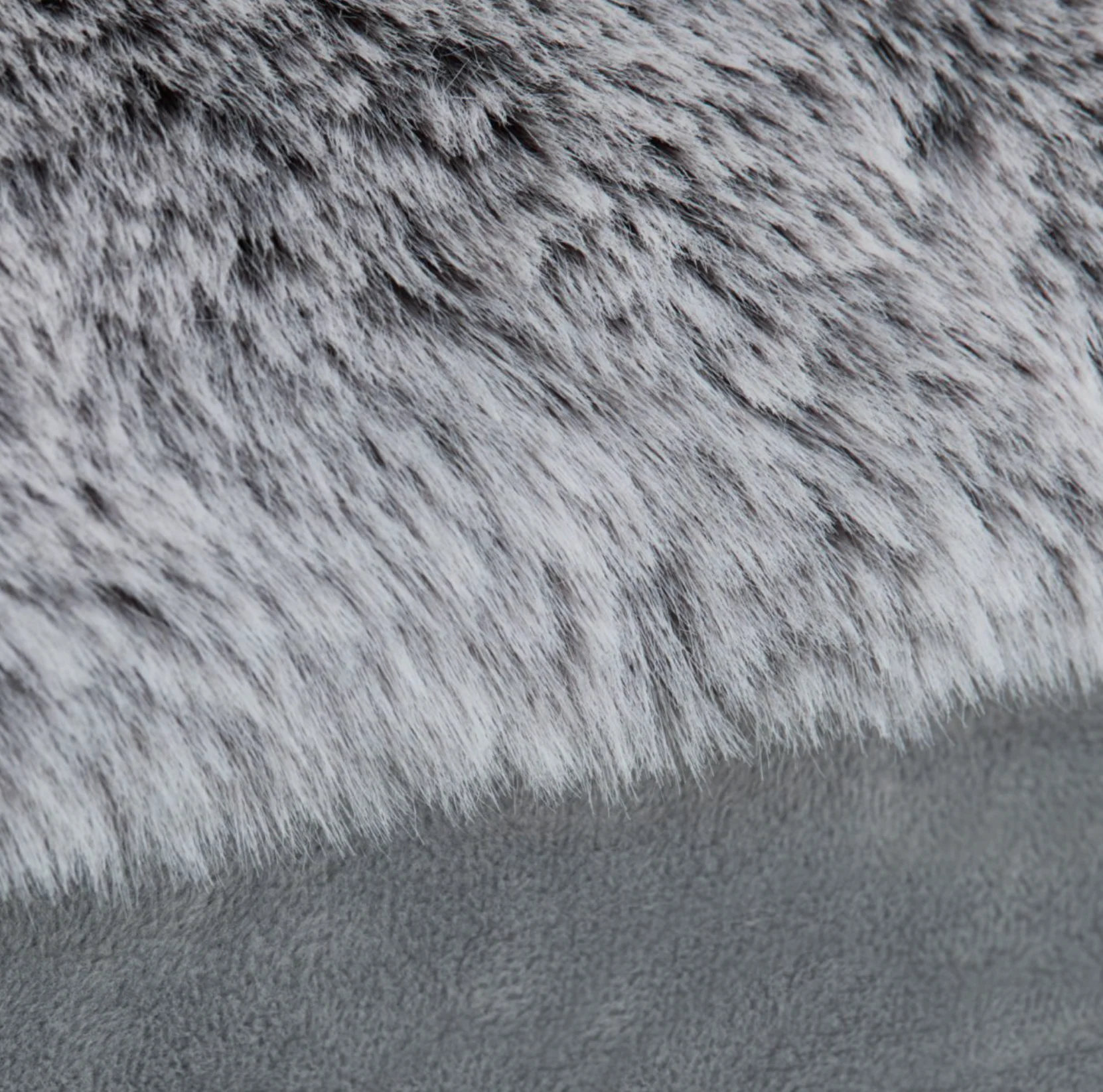 Carlson Breakfast Cushion - Image 3