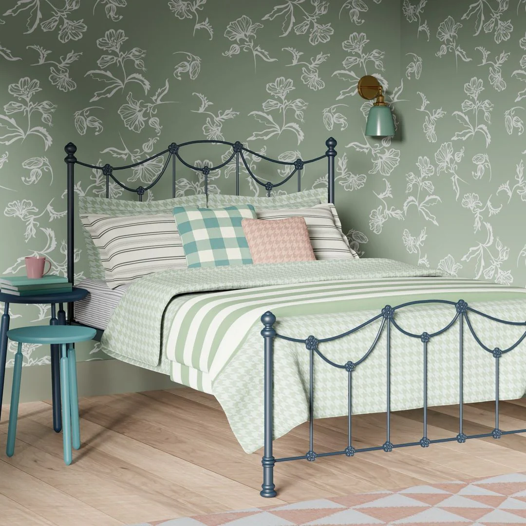 Carlton Cast Iron Bed Frame with Low Foot - Image 5