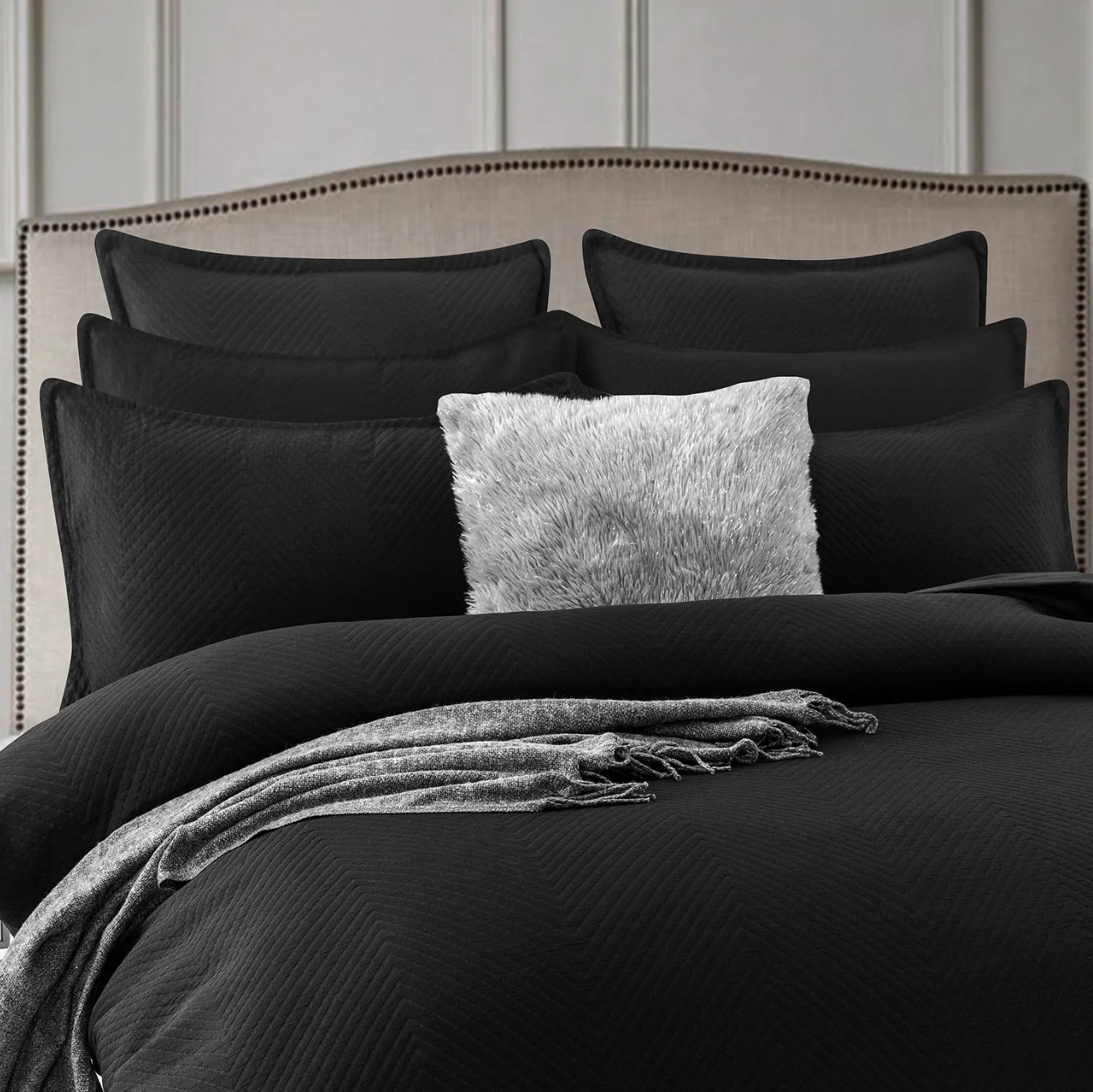 Chevron Quilt Cover Set - Image 3