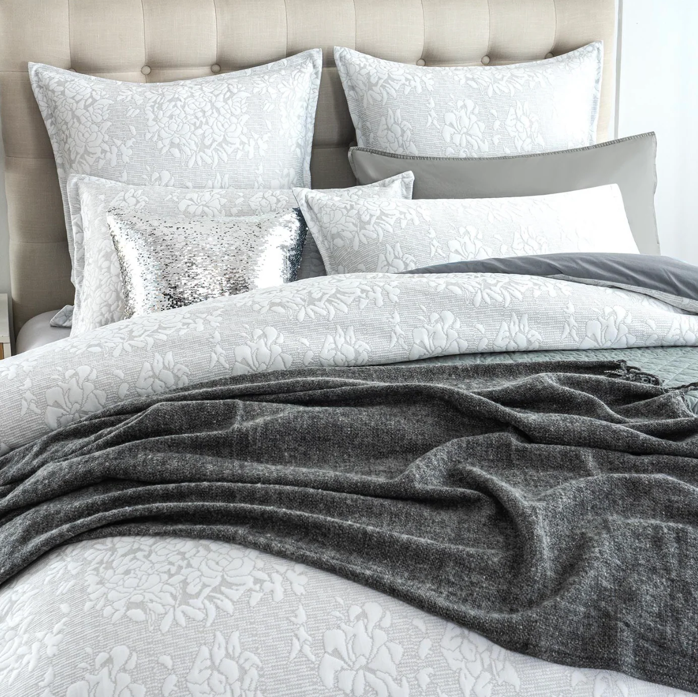 Chloe Quilt Cover Set - Image 2