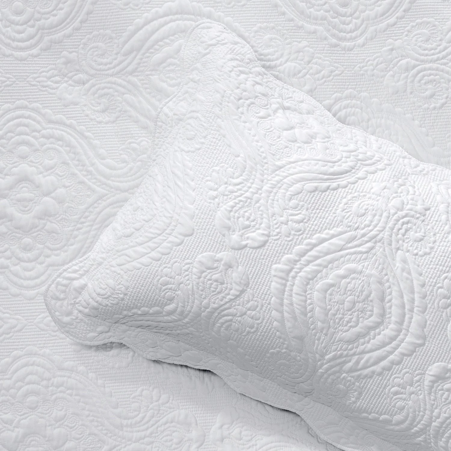 Cordelia Bedspread Set White - Image 4