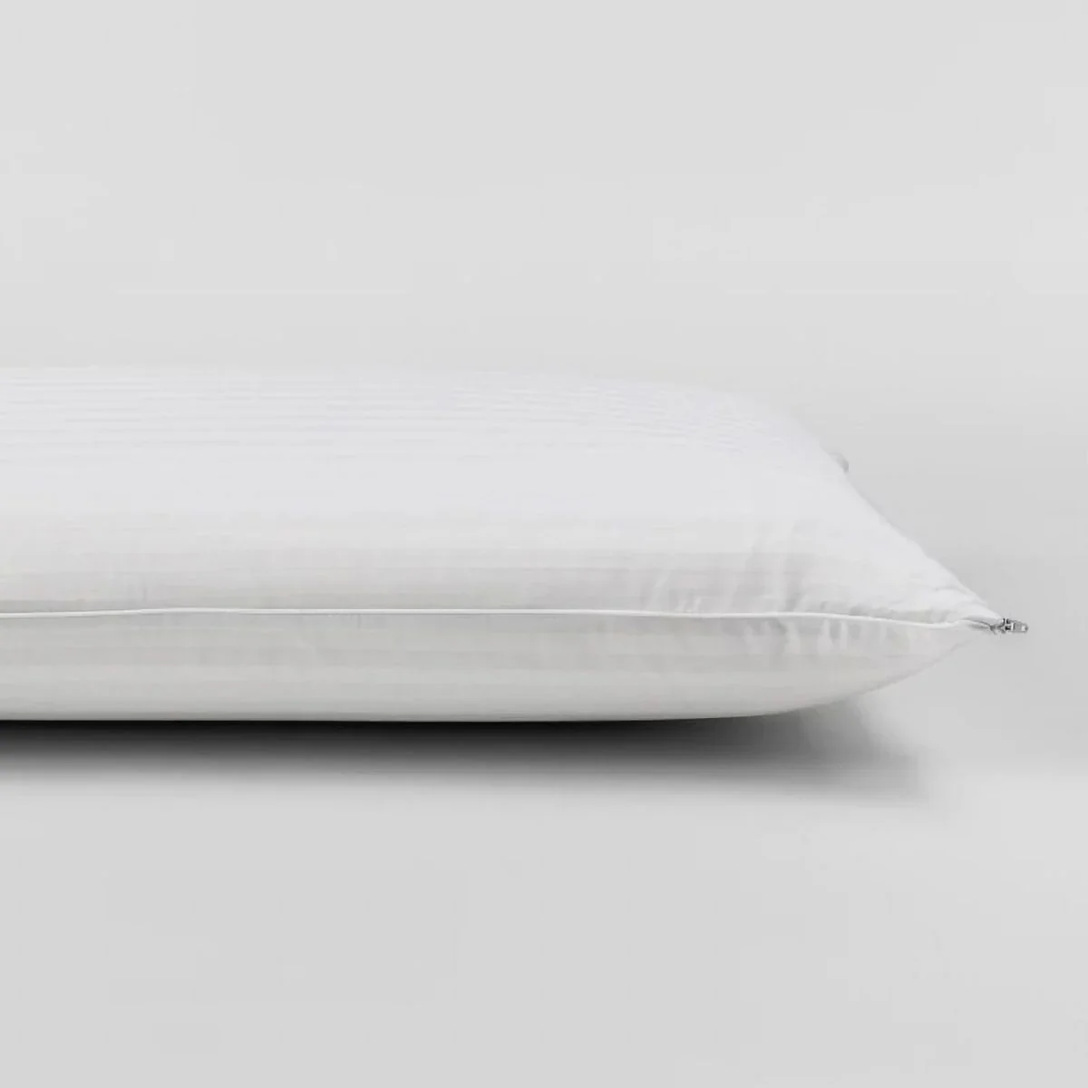Luxurious Latex Classic Medium Profile & Feel Pillow - Image 4