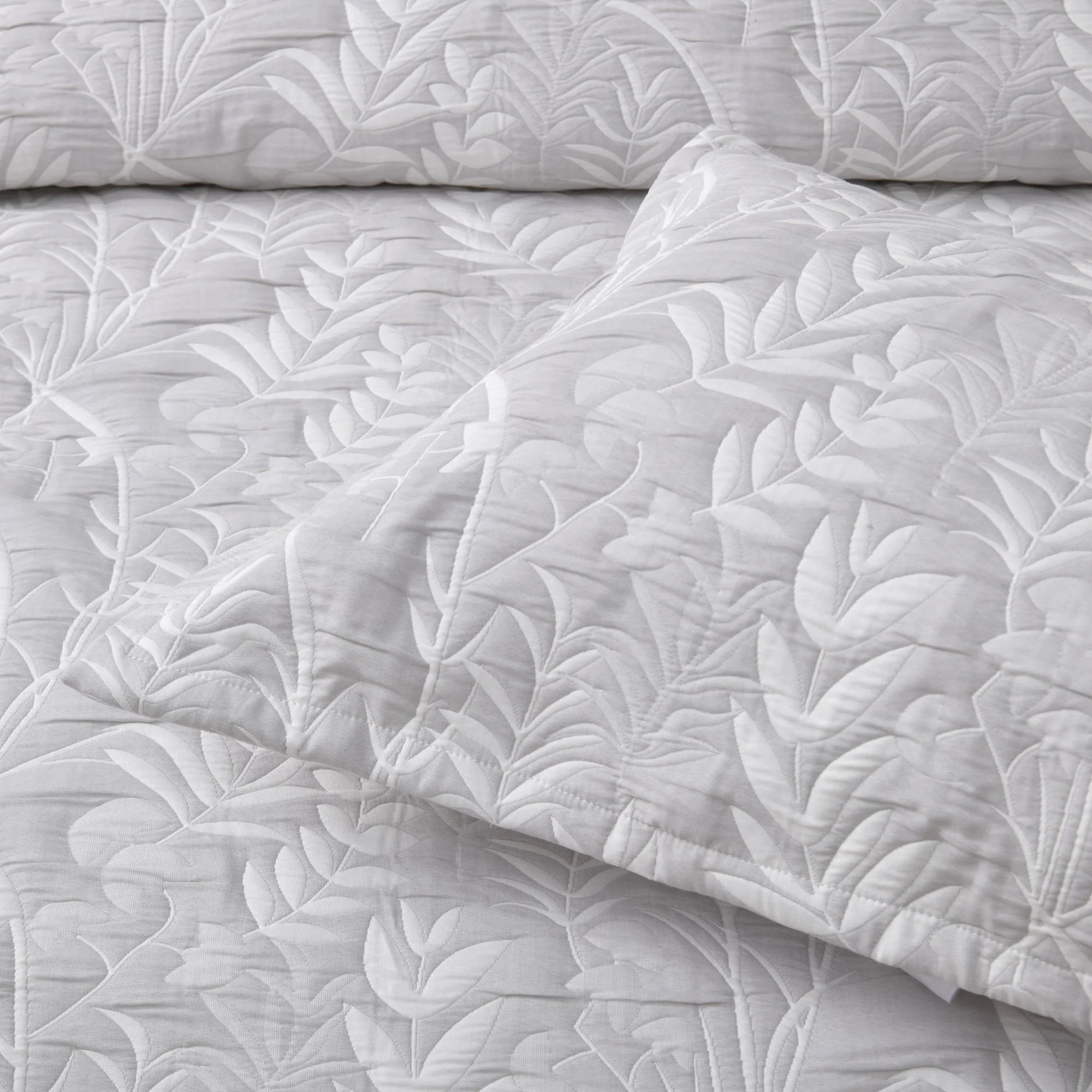 Ember Quilt Cover Set Grey - Image 3