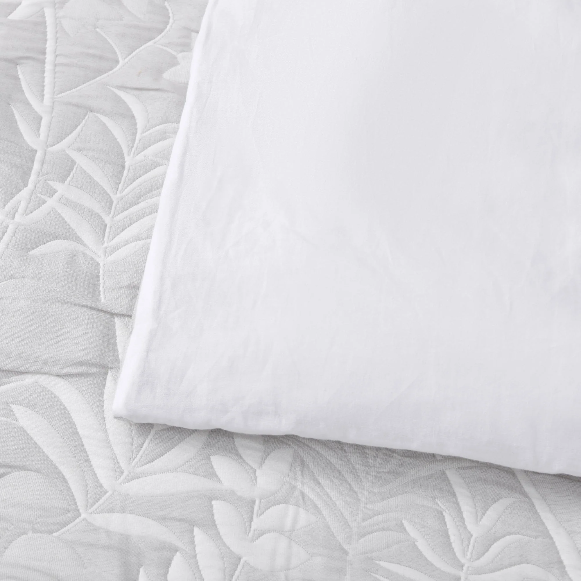 Ember Quilt Cover Set Grey - Image 4