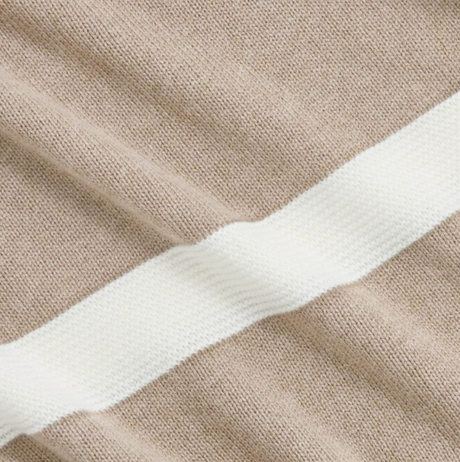 Endrik Throw - Image 4