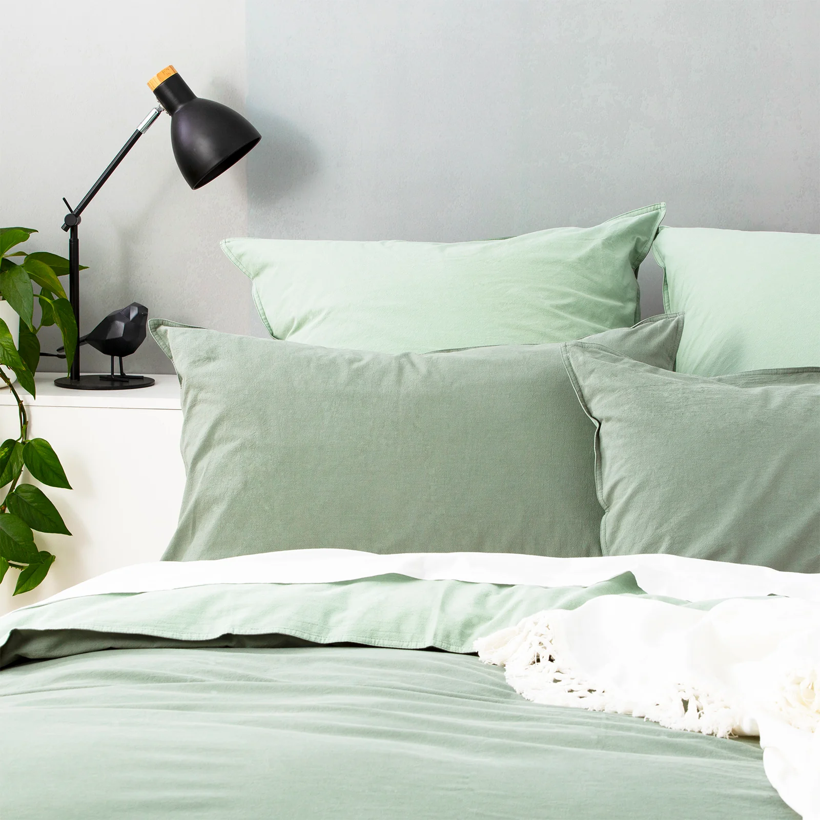 Essentials Quilt Cover Set - Image 3