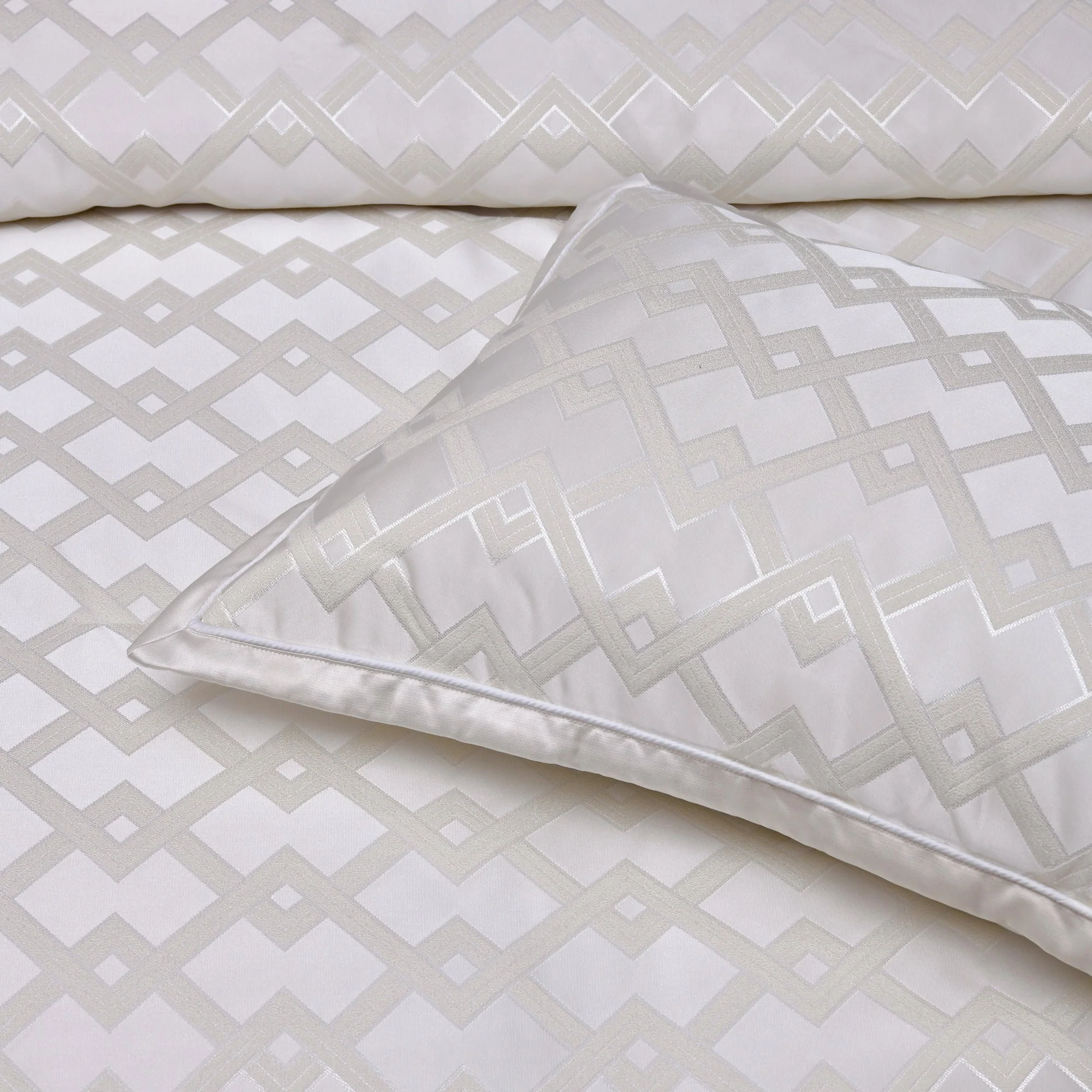 Firenze Comforter Set Pearl White - Image 3