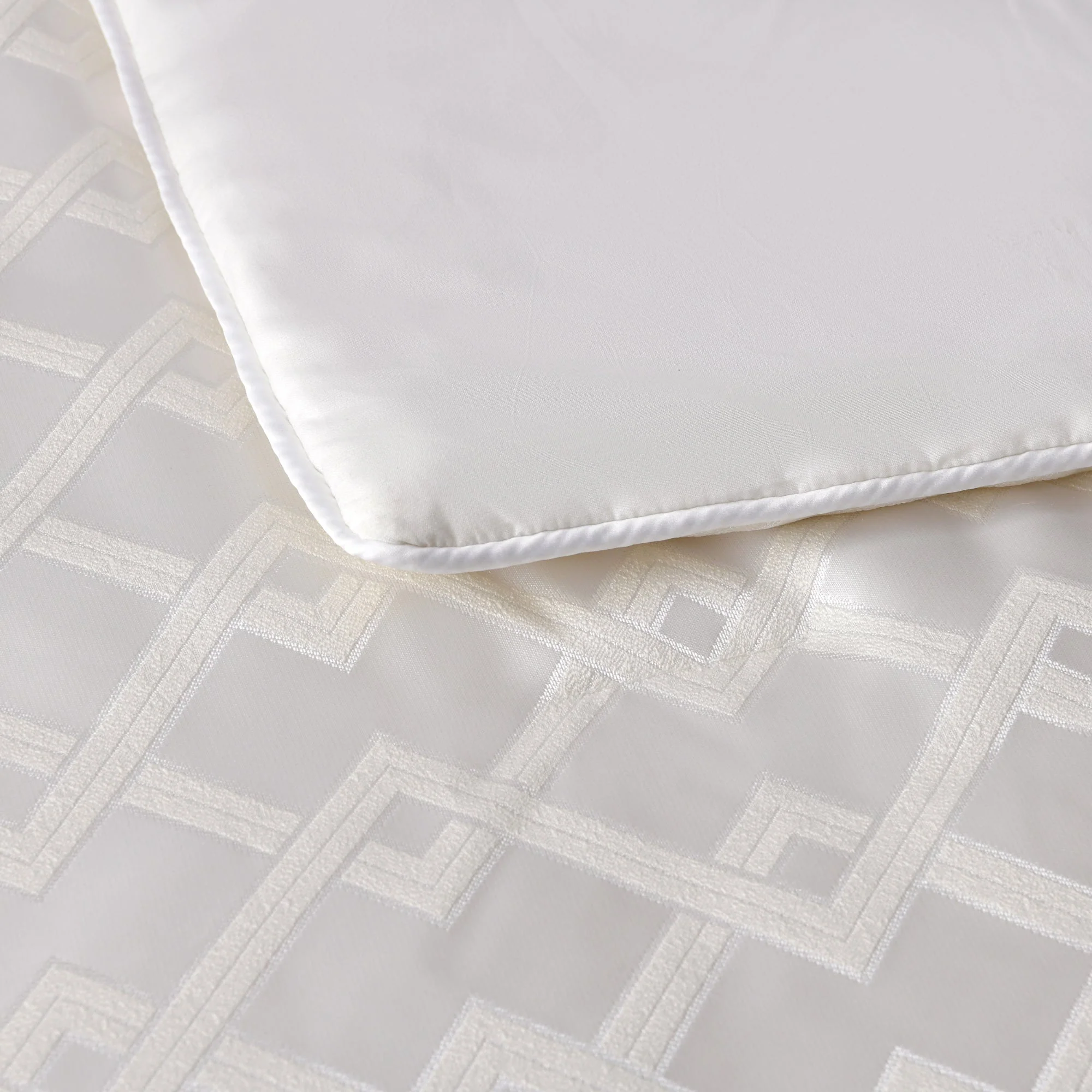 Firenze Comforter Set Pearl White - Image 4