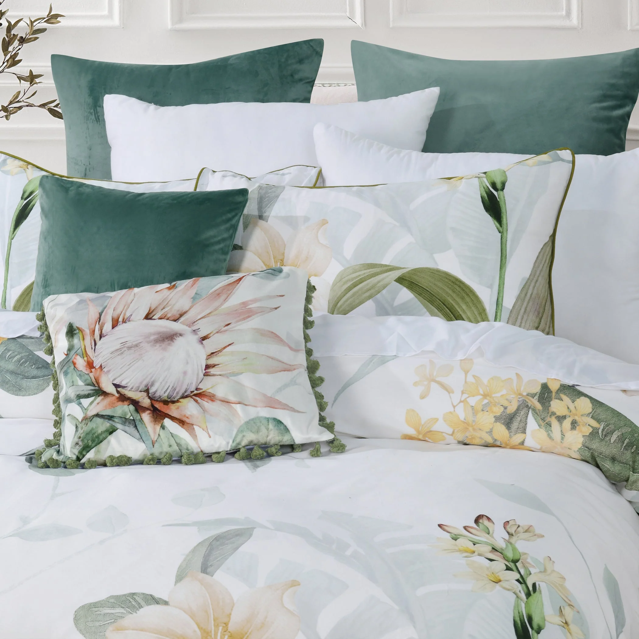 Helensvale Quilt Cover Set White - Image 3