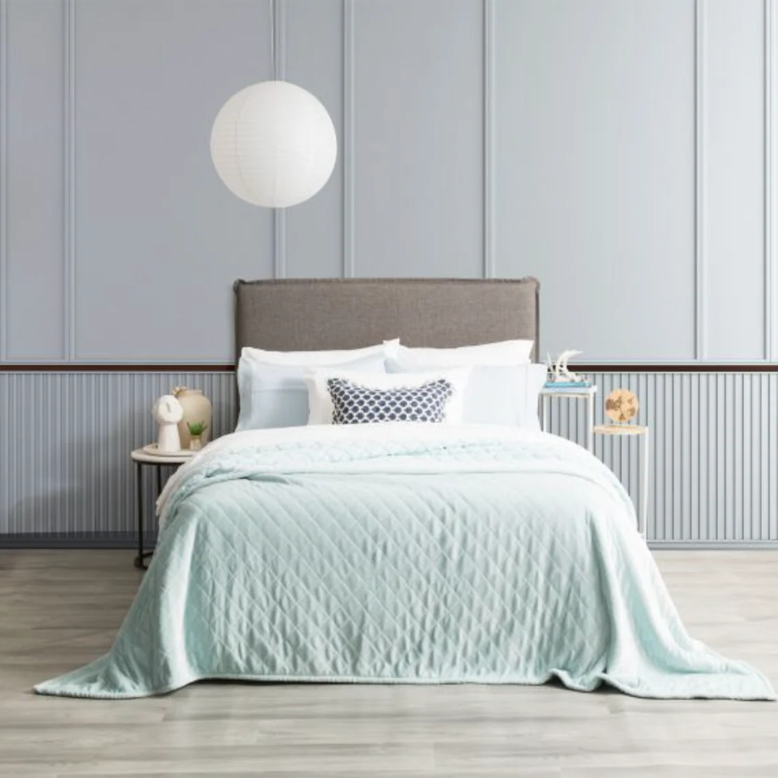 Heston Ultra Soft Velvet Sherpa Blanket - Image 4