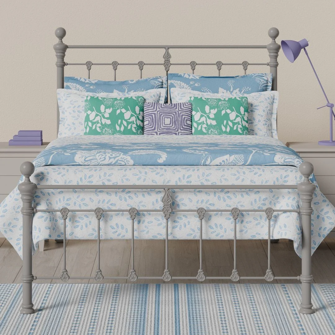 Hobart Cast Iron Bed Frame with Low Foot - Image 3