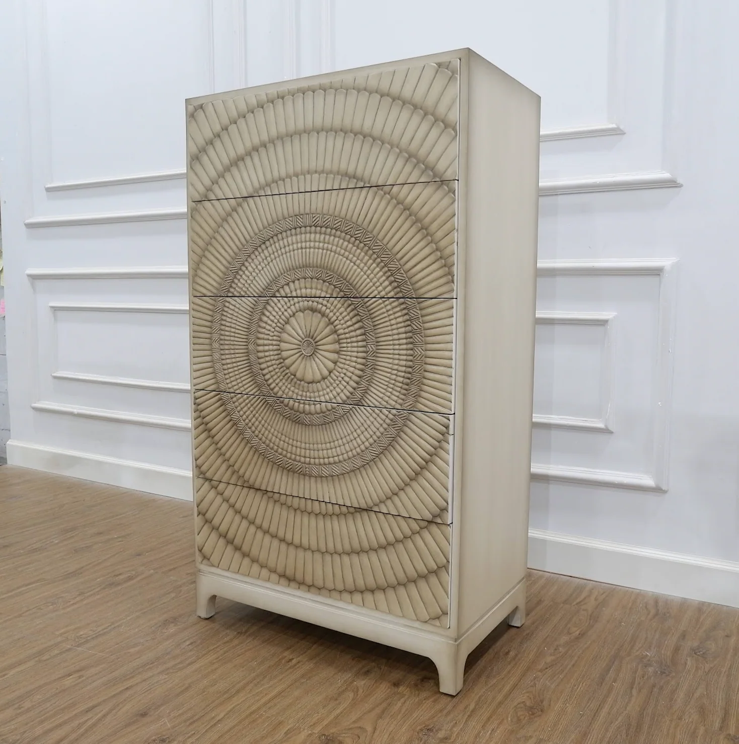 Kamalah Chest Of Drawers - Image 5