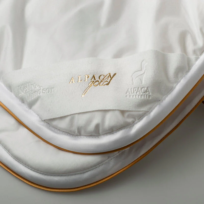 Alpaca Gold 300 Quilt - Image 3