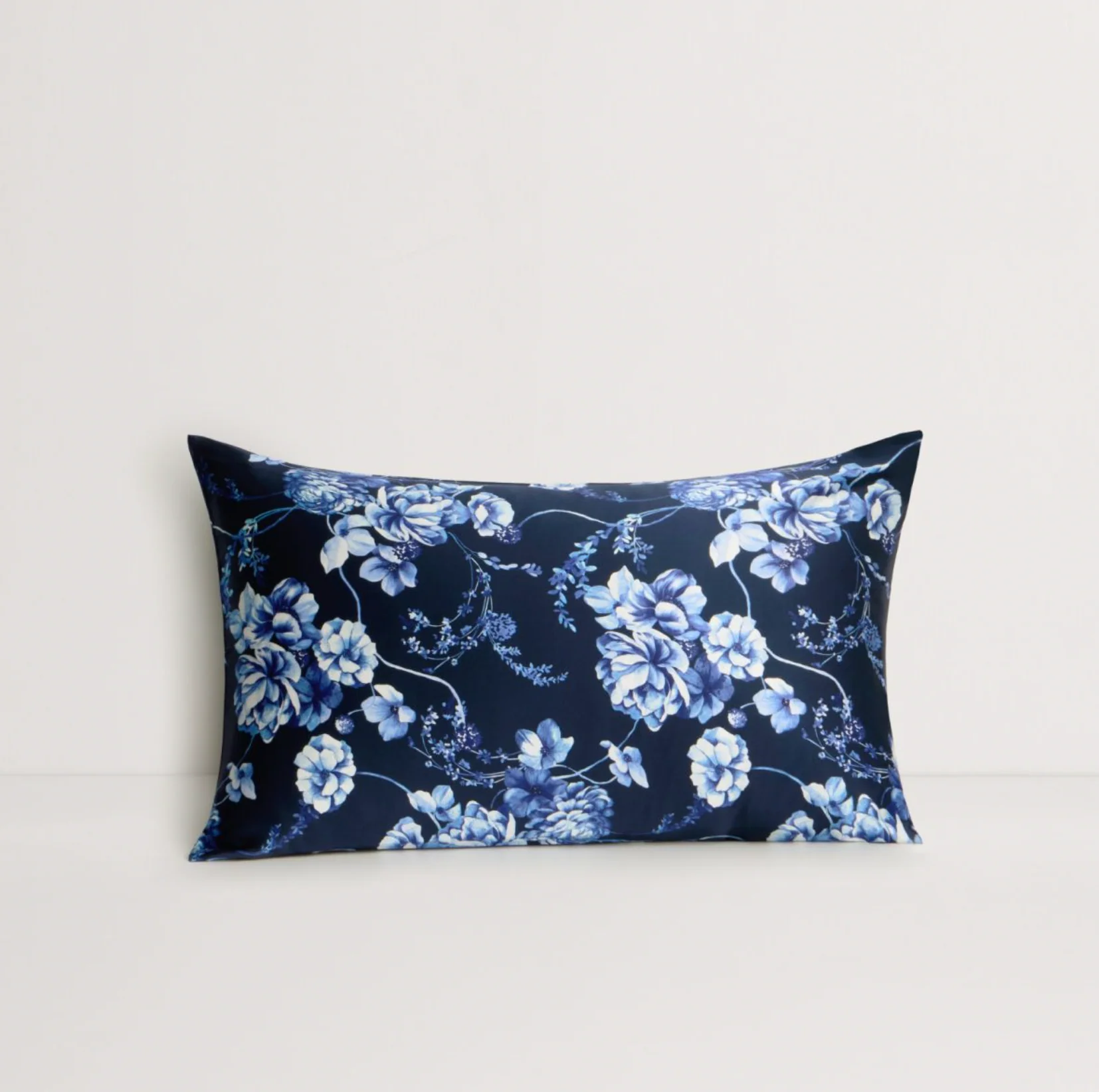Lanham Limited Edition Silk Tailored Pillowcase - Image 4