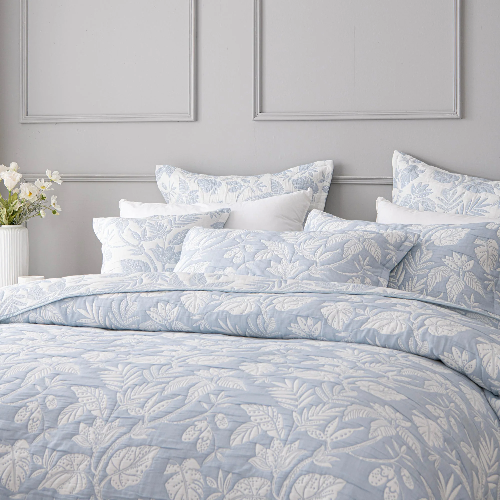 Laurieton Bedspread Set Blue - Image 2