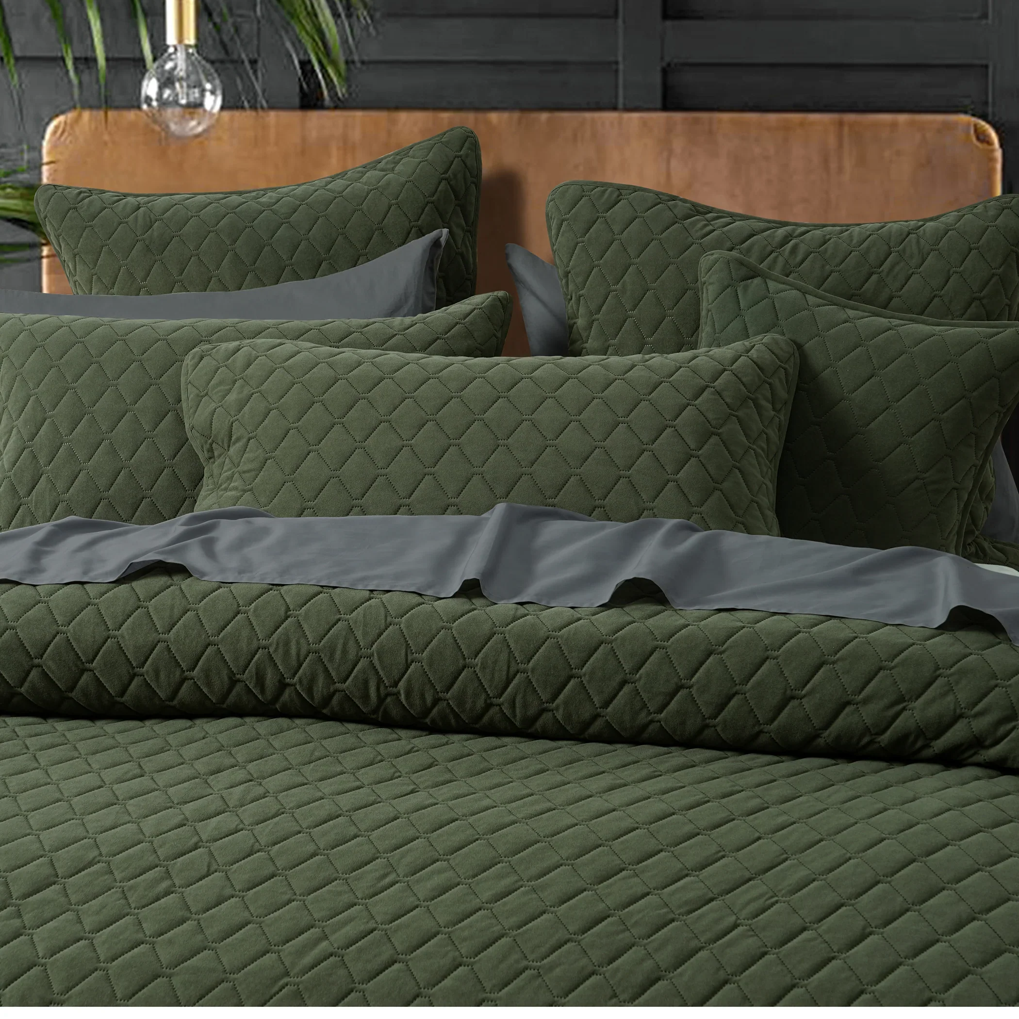 Lester Coverlet Set - Image 2