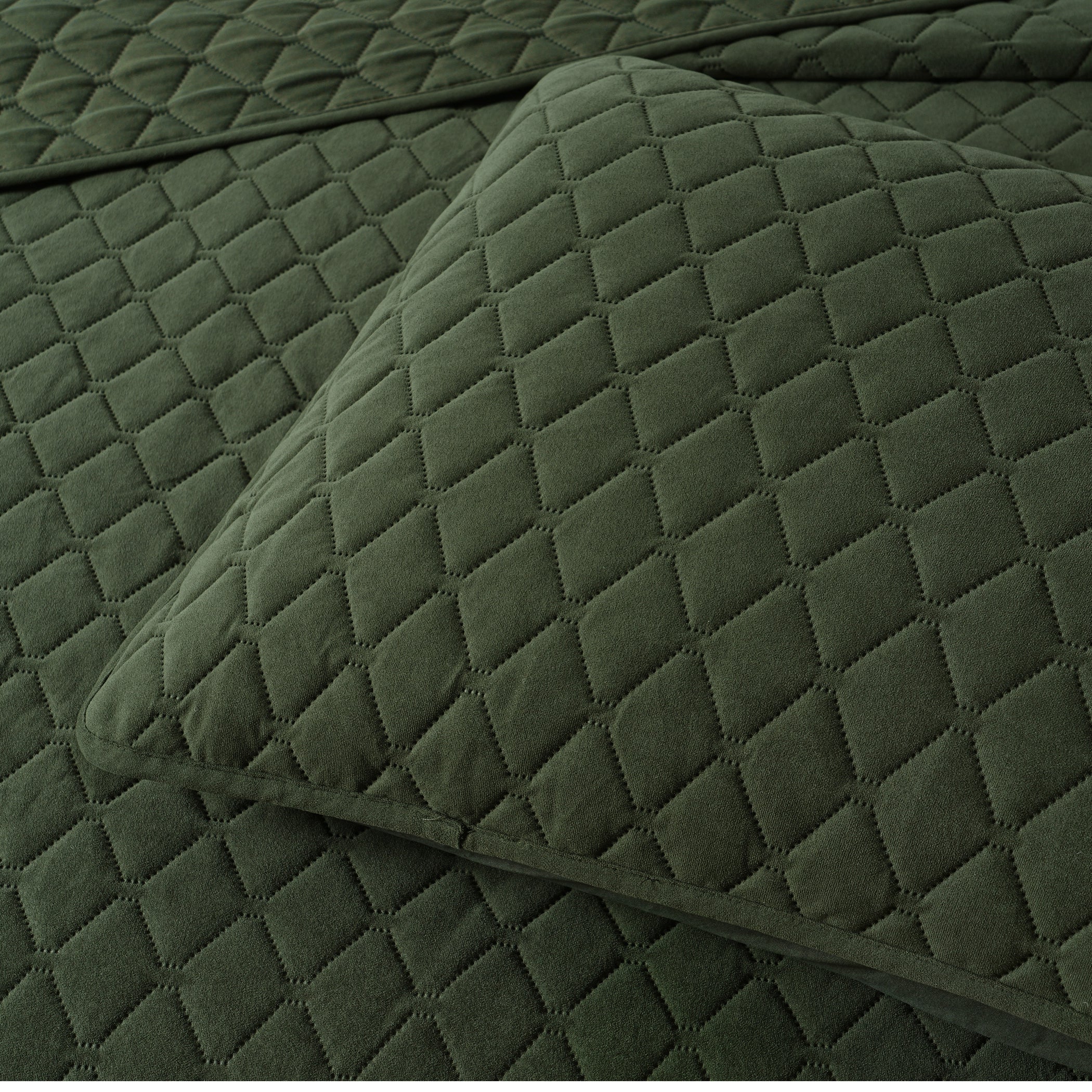 Lester Coverlet Set - Image 3