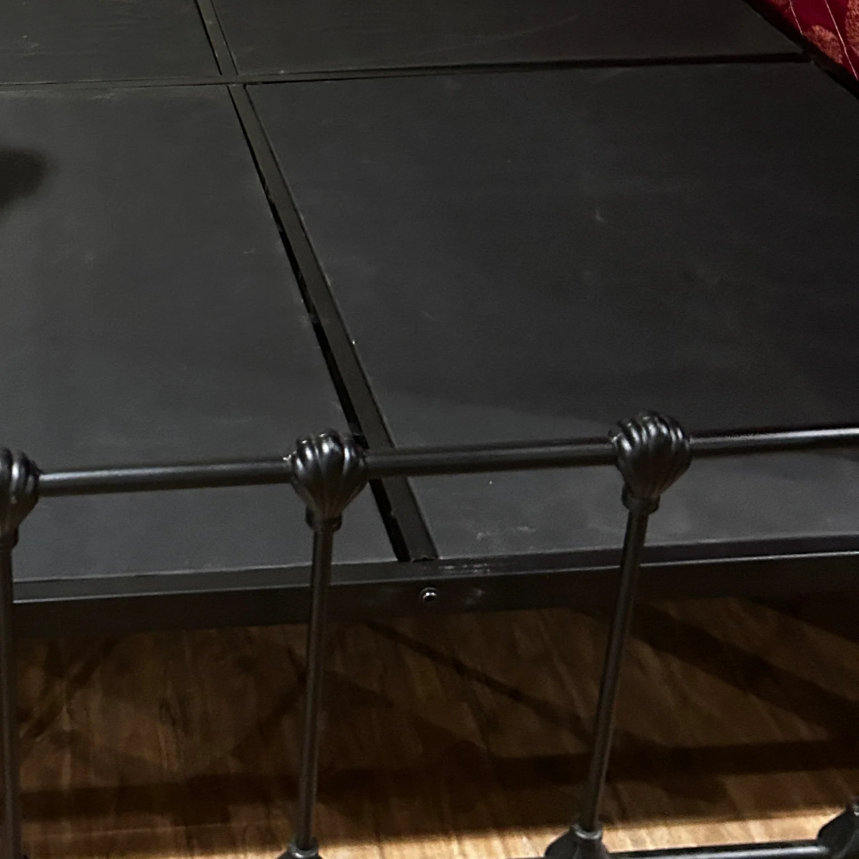 Lincoln Cast Bed - Image 4
