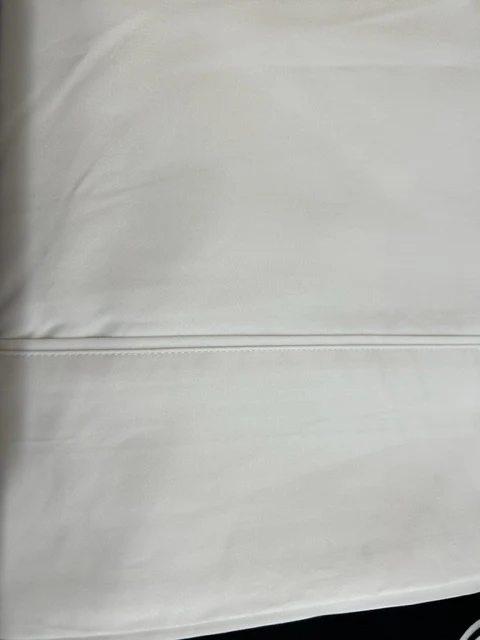 Linen Co 2010 Sheet Set - Image 4