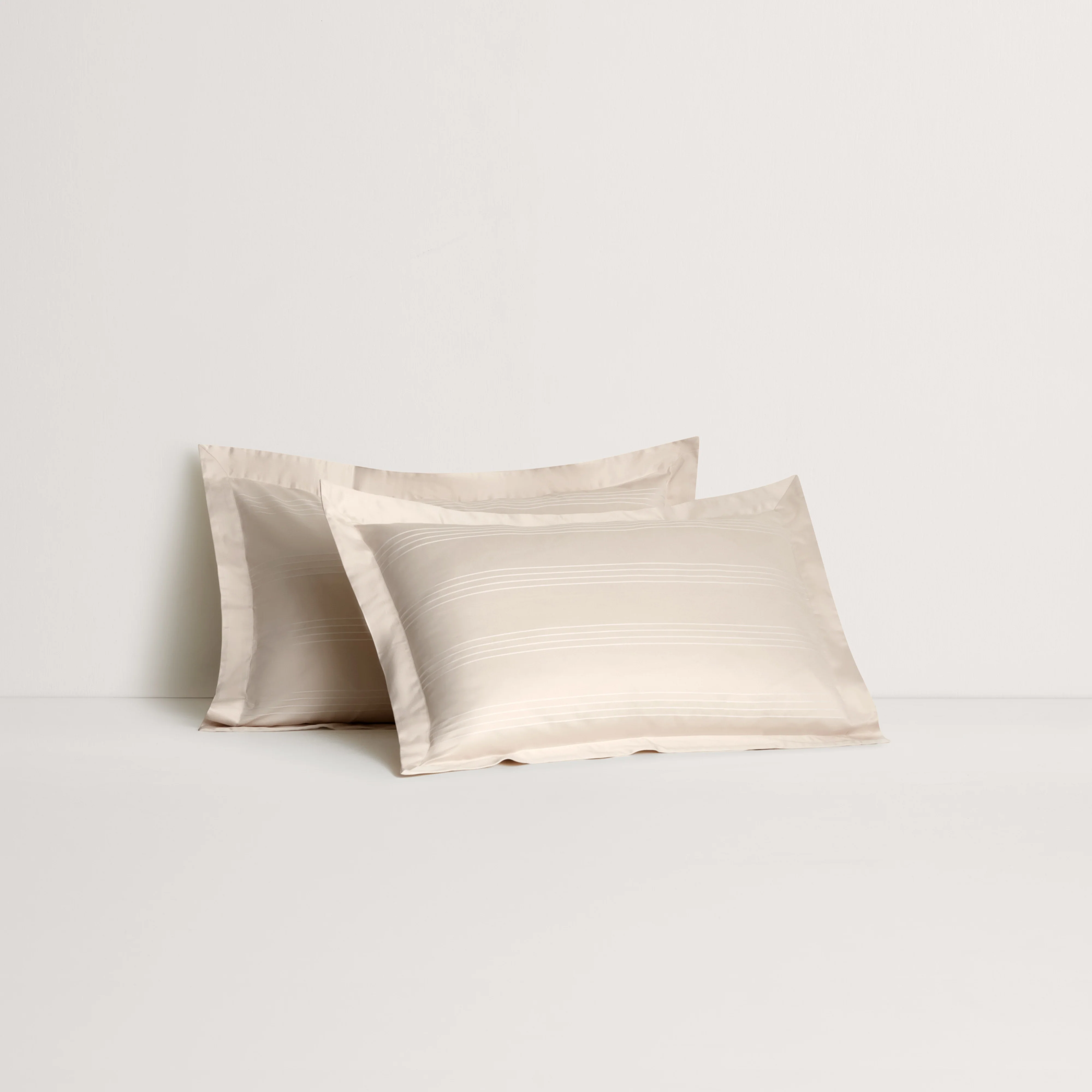 Martyn Tailored Pillowcase - Image 2