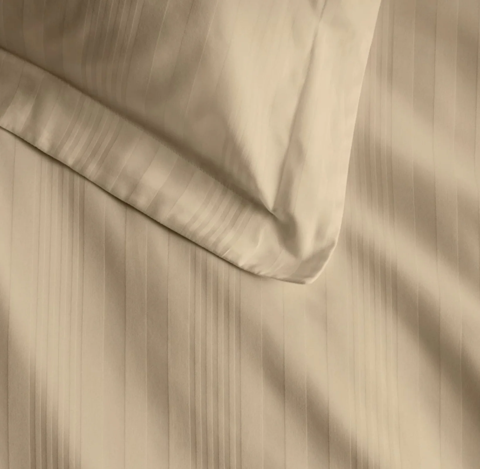 Newmark Tailored Quilt Cover Set - Image 2