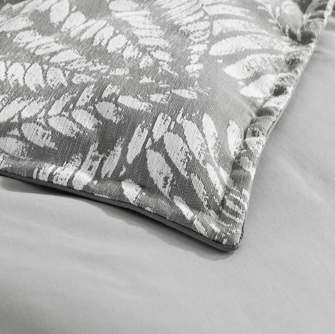 Raven Quilt Cover Set - Image 4