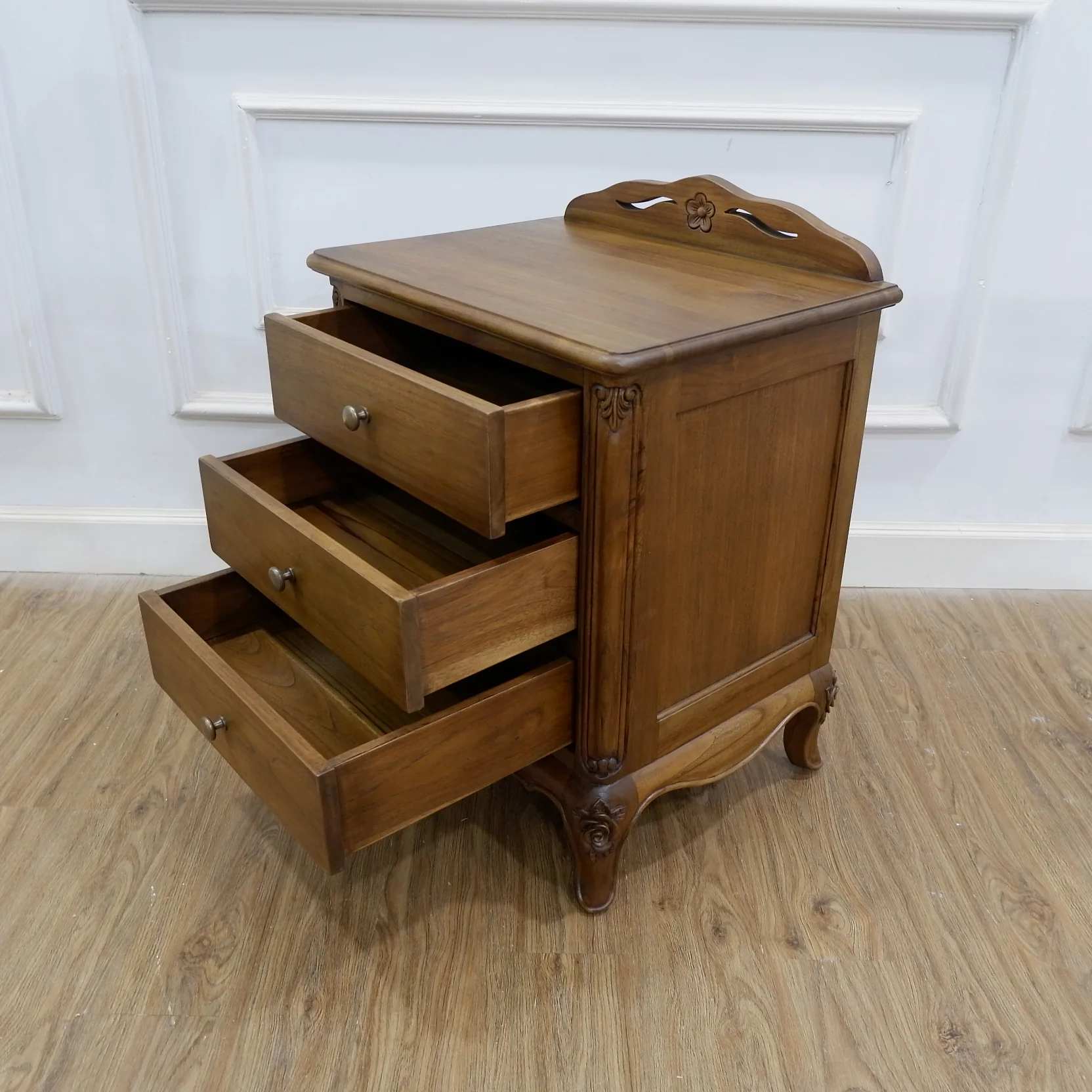 Rose Bedside Table - Image 3