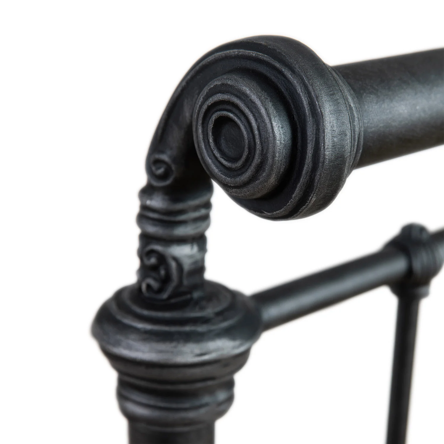 Sheffield Cast Iron Bed Frame - Image 4