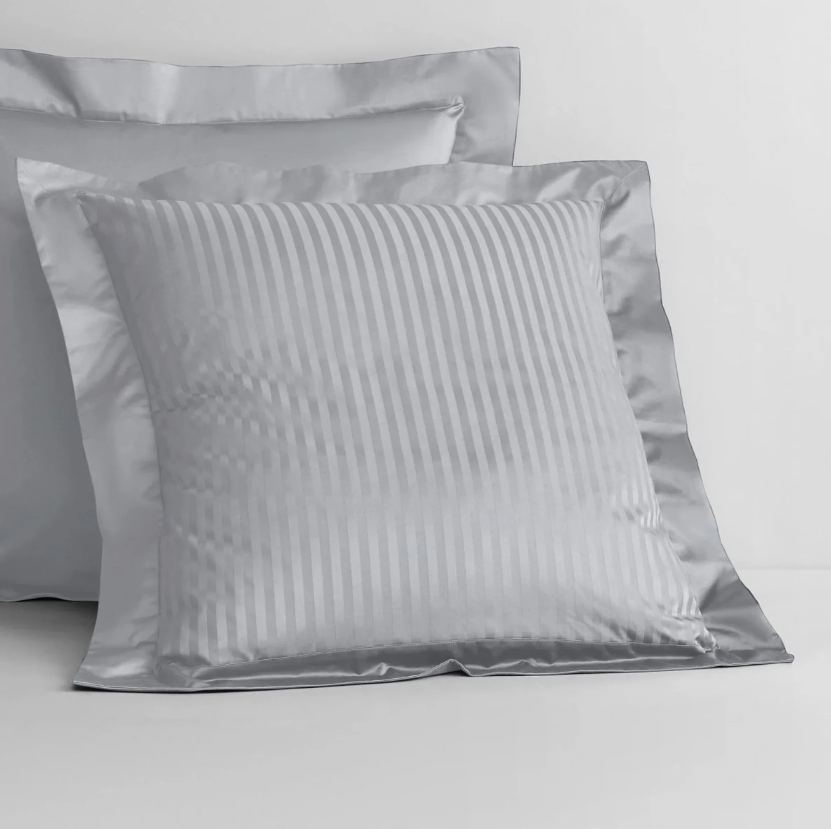 1200 Thread Count Millennia European Pillowcase - Image 5