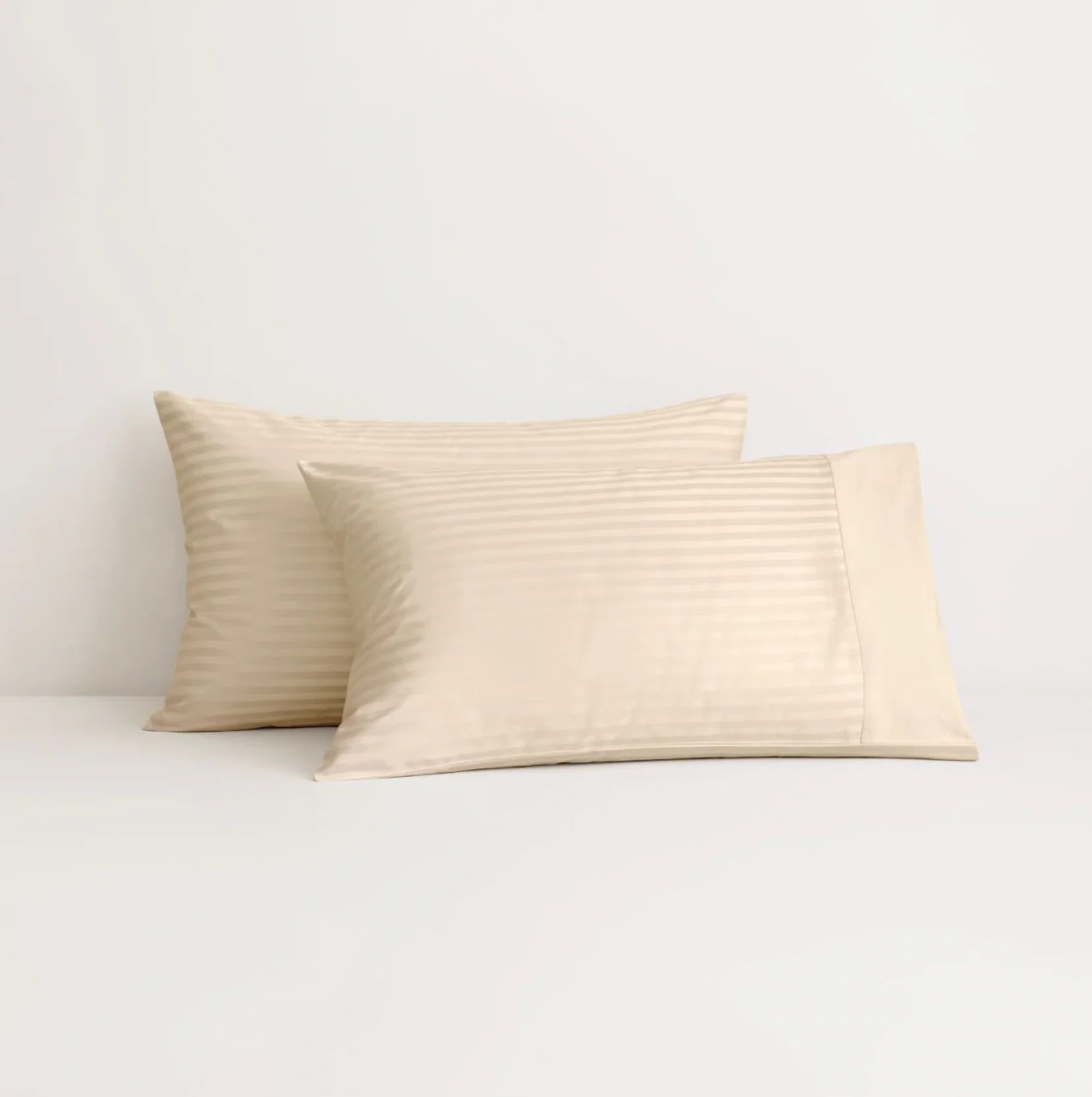 1200 Thread Count Millennia Pillowcase Pair - Image 3