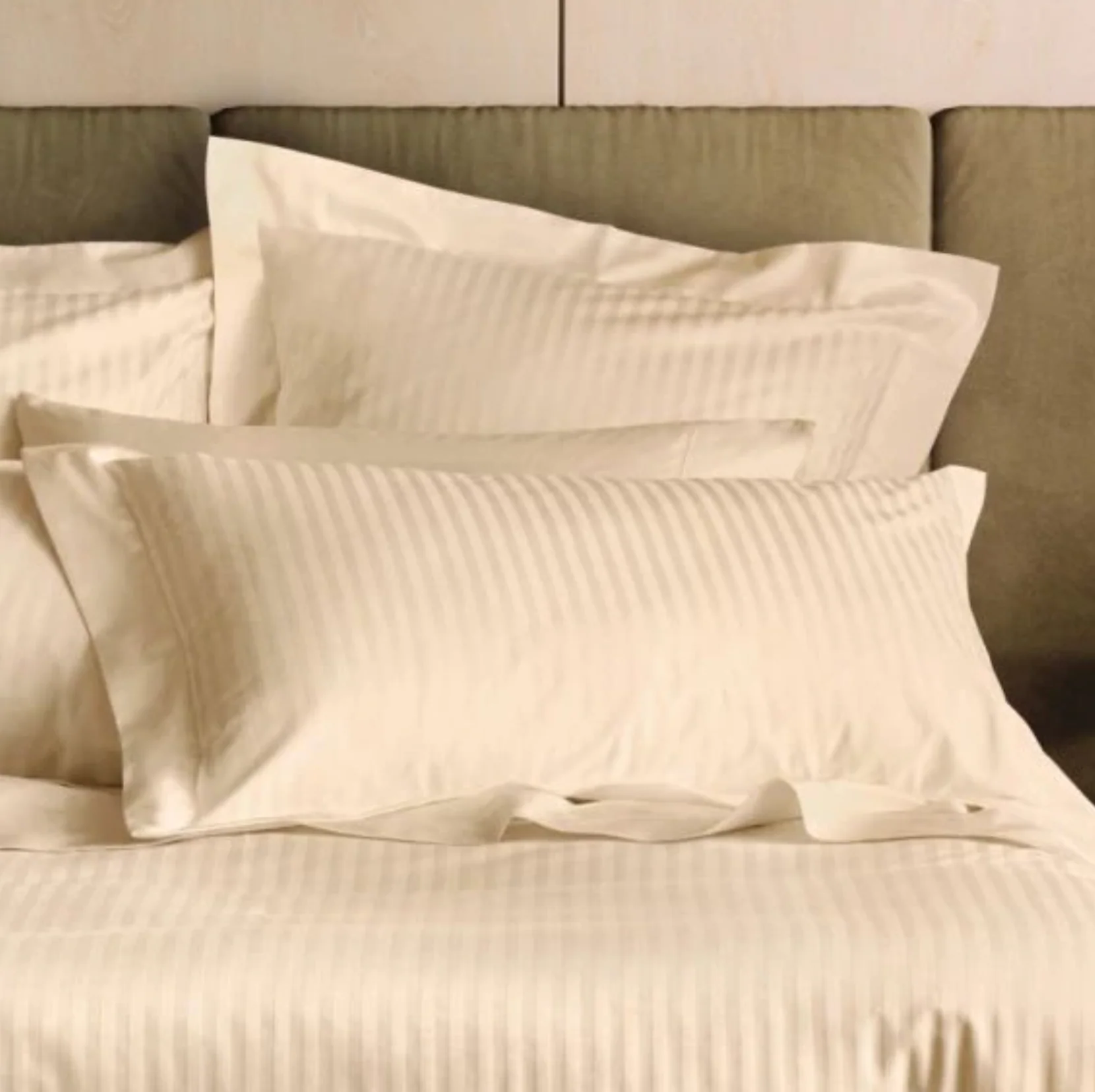 1200 Thread Count Millennia Tailored Pillowcase - Image 4