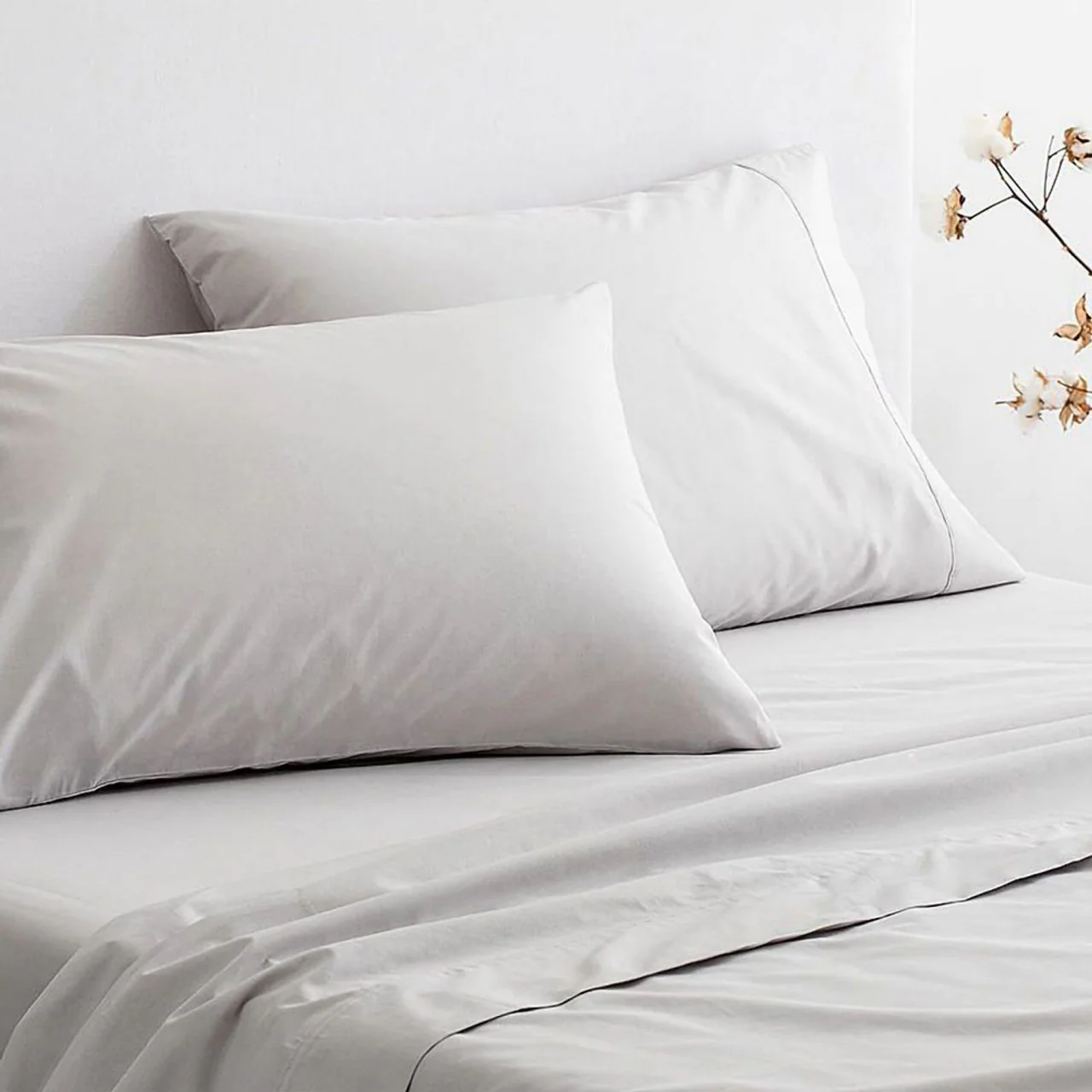 300 Thread Count Classic Percale Sheet Set - Image 4