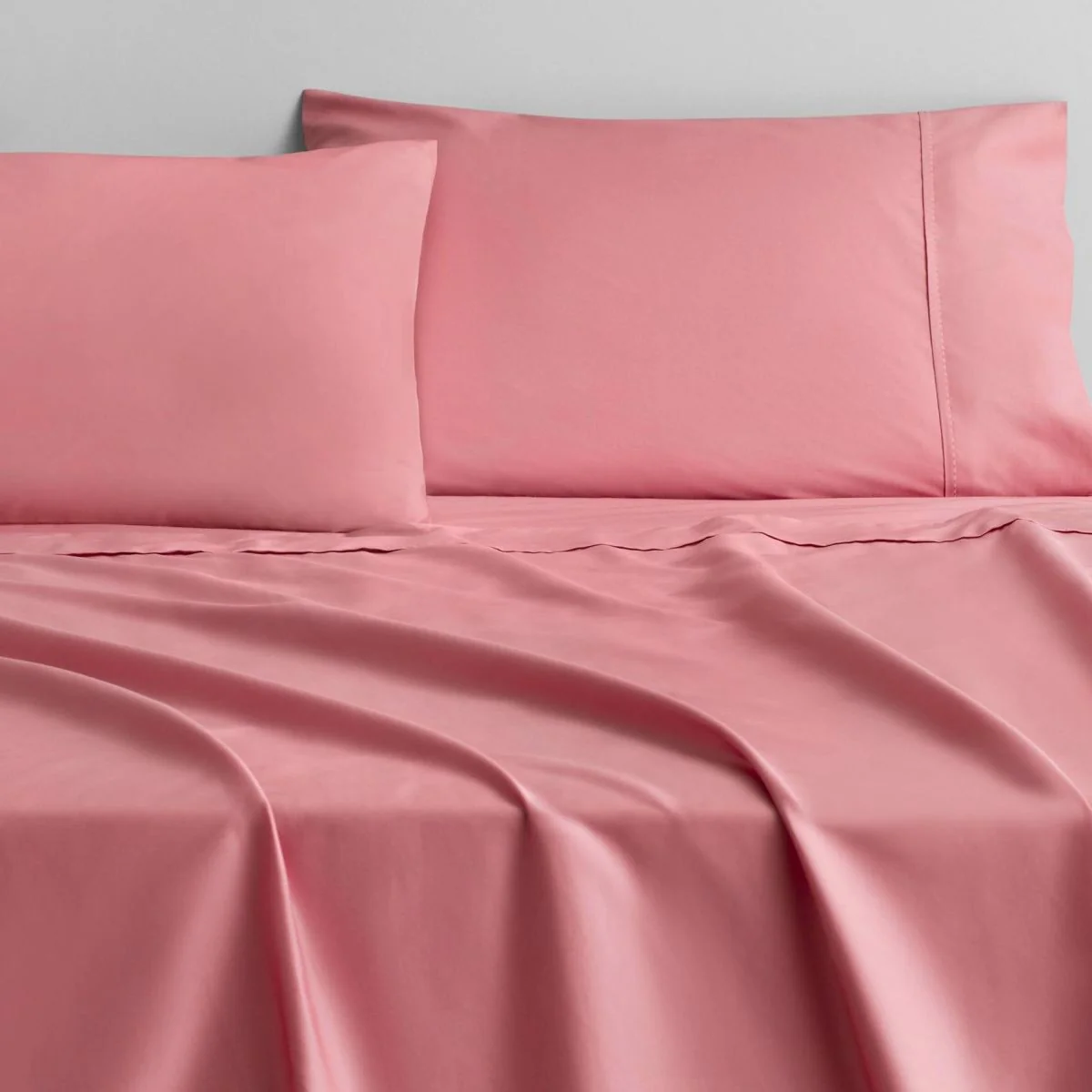 400 Thread Count Soft Sateen Sheet Set - Image 3